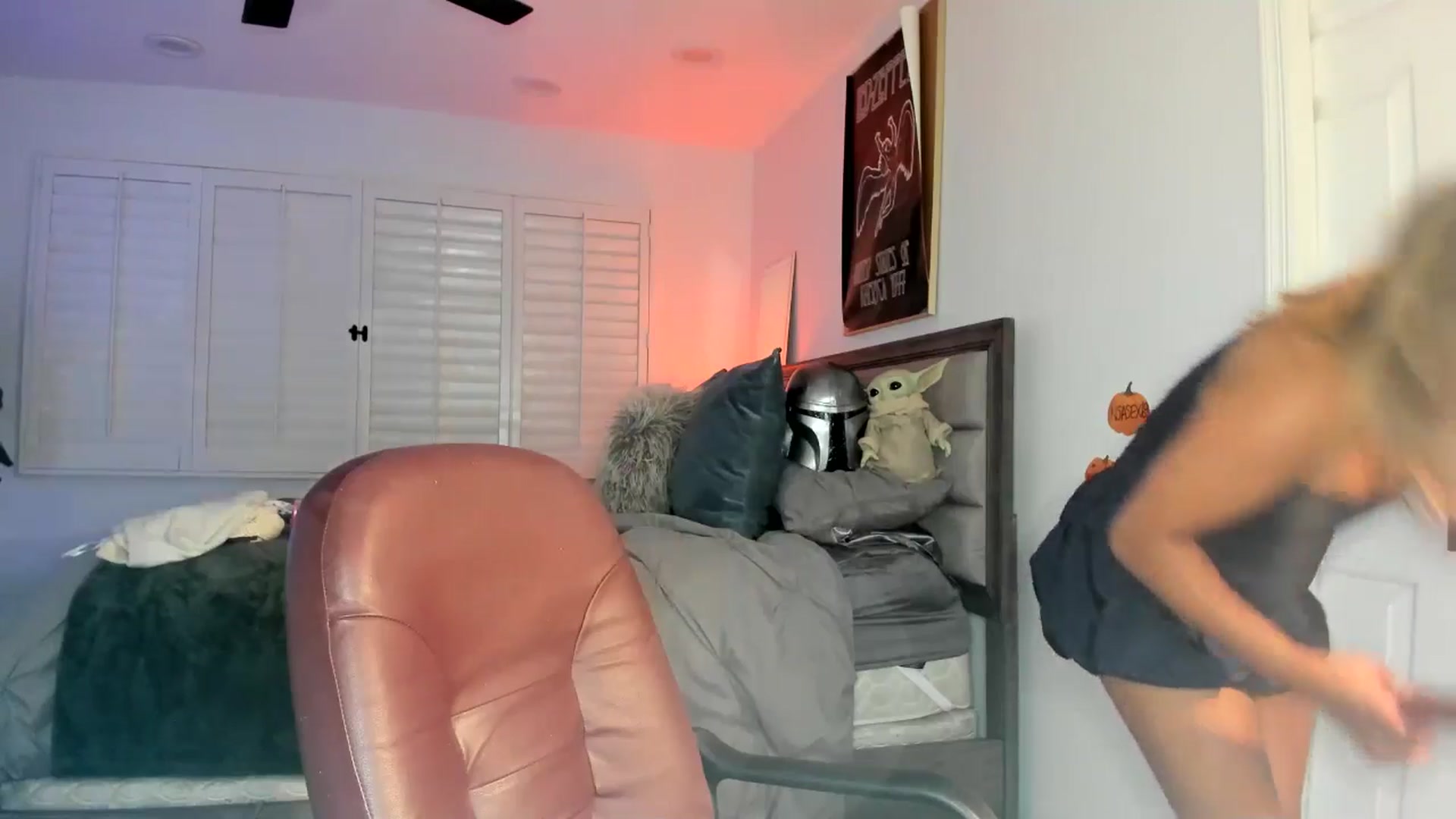 Gallery image thumbnail from ExoticLilyXO's myfreecams stream on, 11/07/2024, 01:41 image 15 of 20