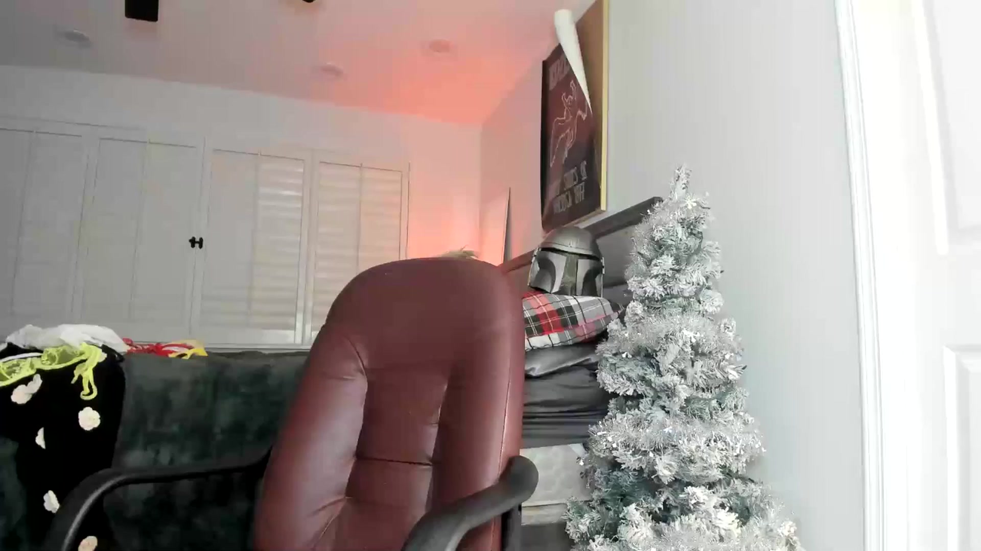 Gallery image thumbnail from ExoticLilyXO's myfreecams stream on, 01/04/2025, 01:13 image 2 of 20