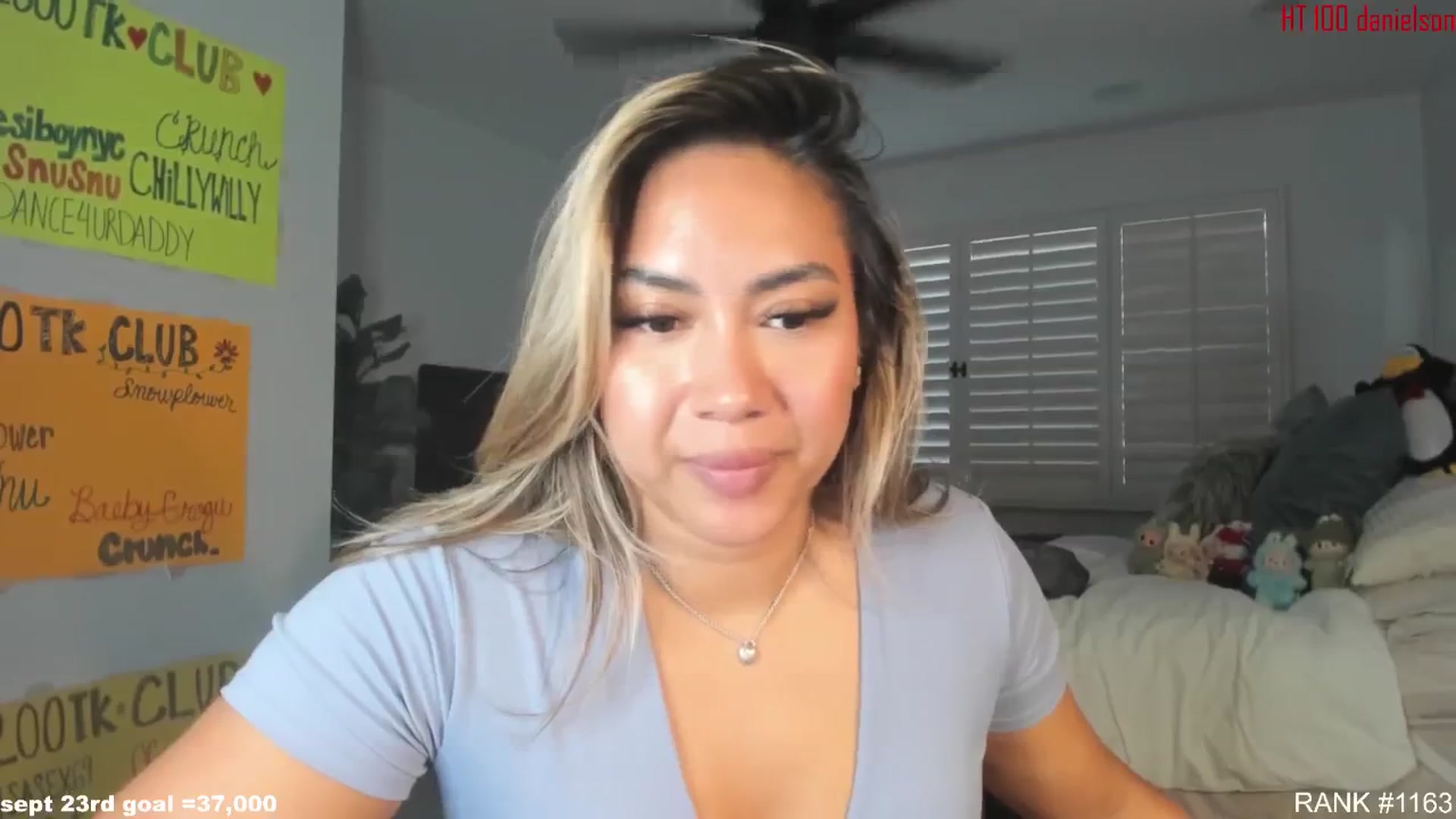 Gallery image thumbnail from ExoticLilyXO's myfreecams stream on, 09/22/2025, 24:24 image 14 of 20