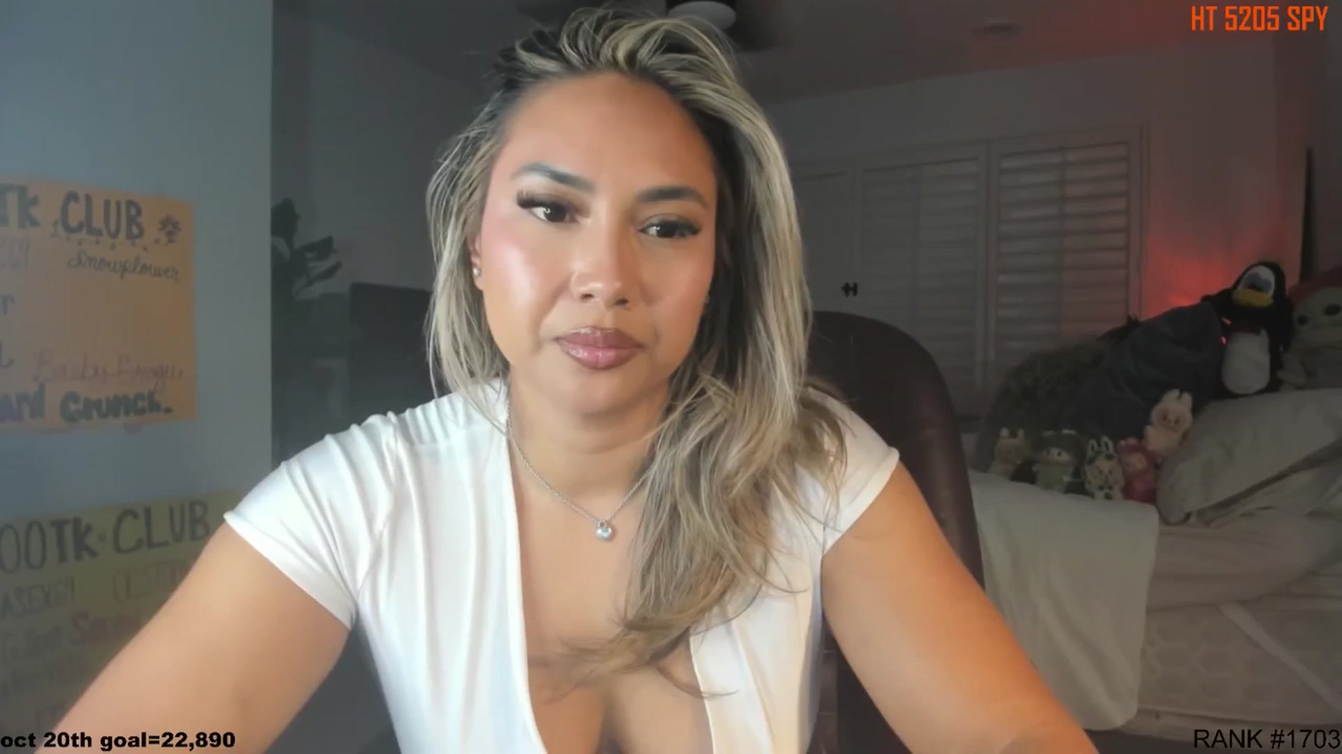 Gallery image thumbnail from ExoticLilyXO's myfreecams stream on, 10/17/2025, 01:26 image 18 of 20
