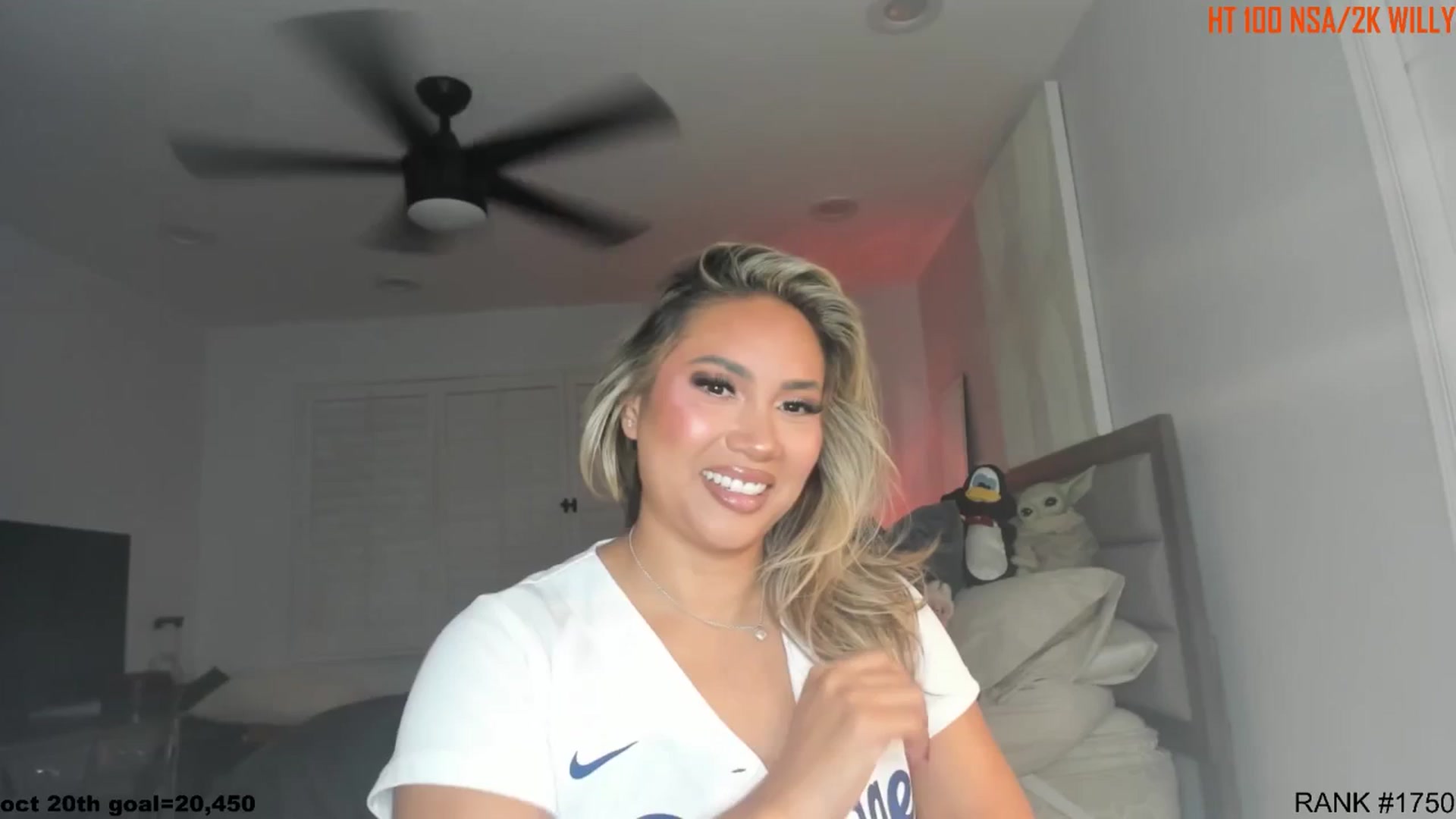 Gallery image thumbnail from ExoticLilyXO's myfreecams stream on, 10/18/2025, 01:51 image 13 of 20