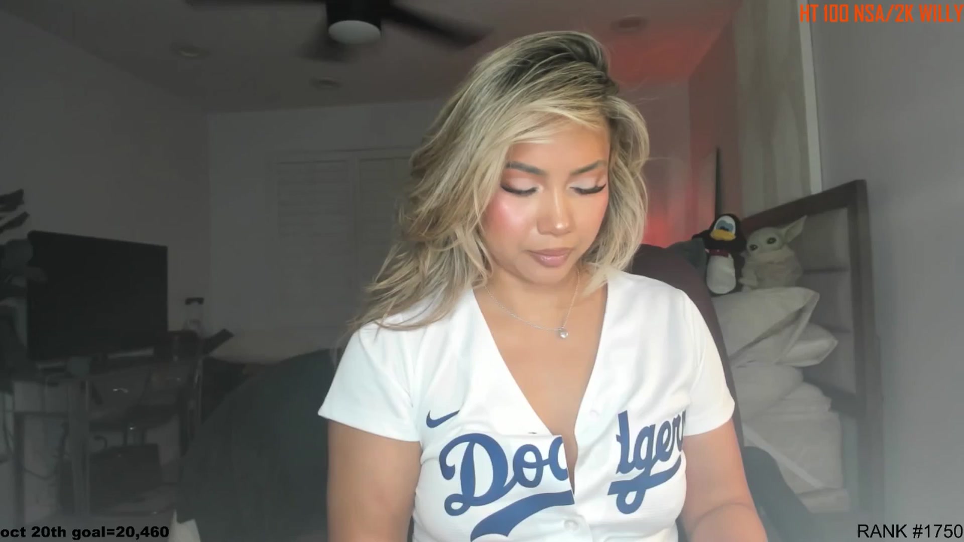 Gallery image thumbnail from ExoticLilyXO's myfreecams stream on, 10/18/2025, 01:51 image 3 of 20