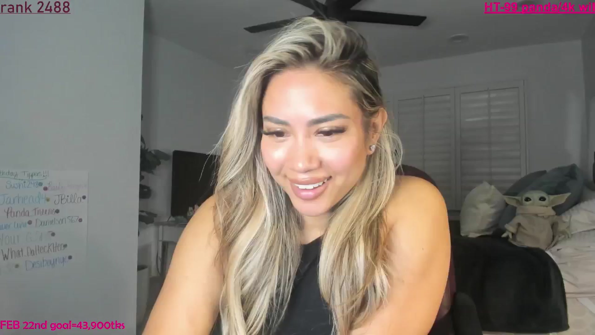Gallery image thumbnail from ExoticLilyXO's myfreecams stream on, 02/13/2026, 02:16 image 8 of 20