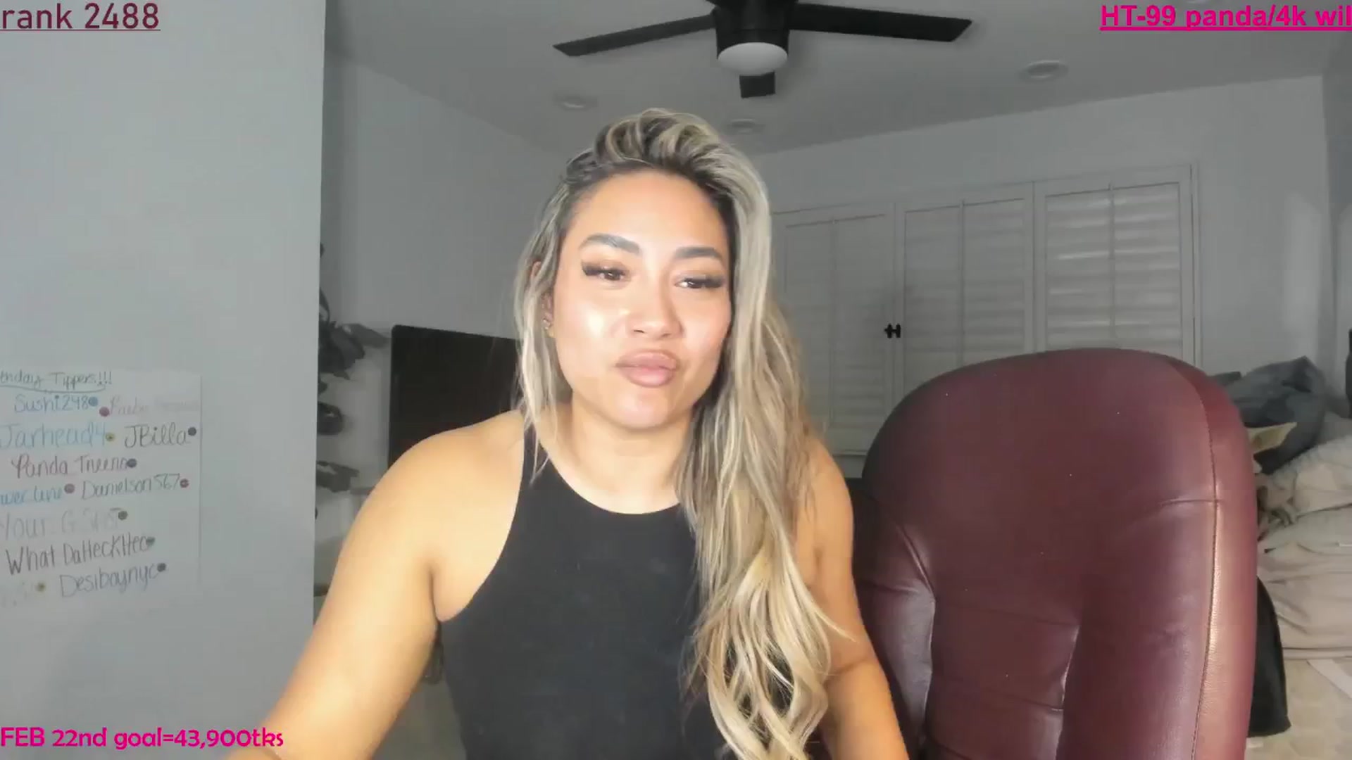 Gallery image thumbnail from ExoticLilyXO's myfreecams stream on, 02/13/2026, 02:16 image 6 of 20