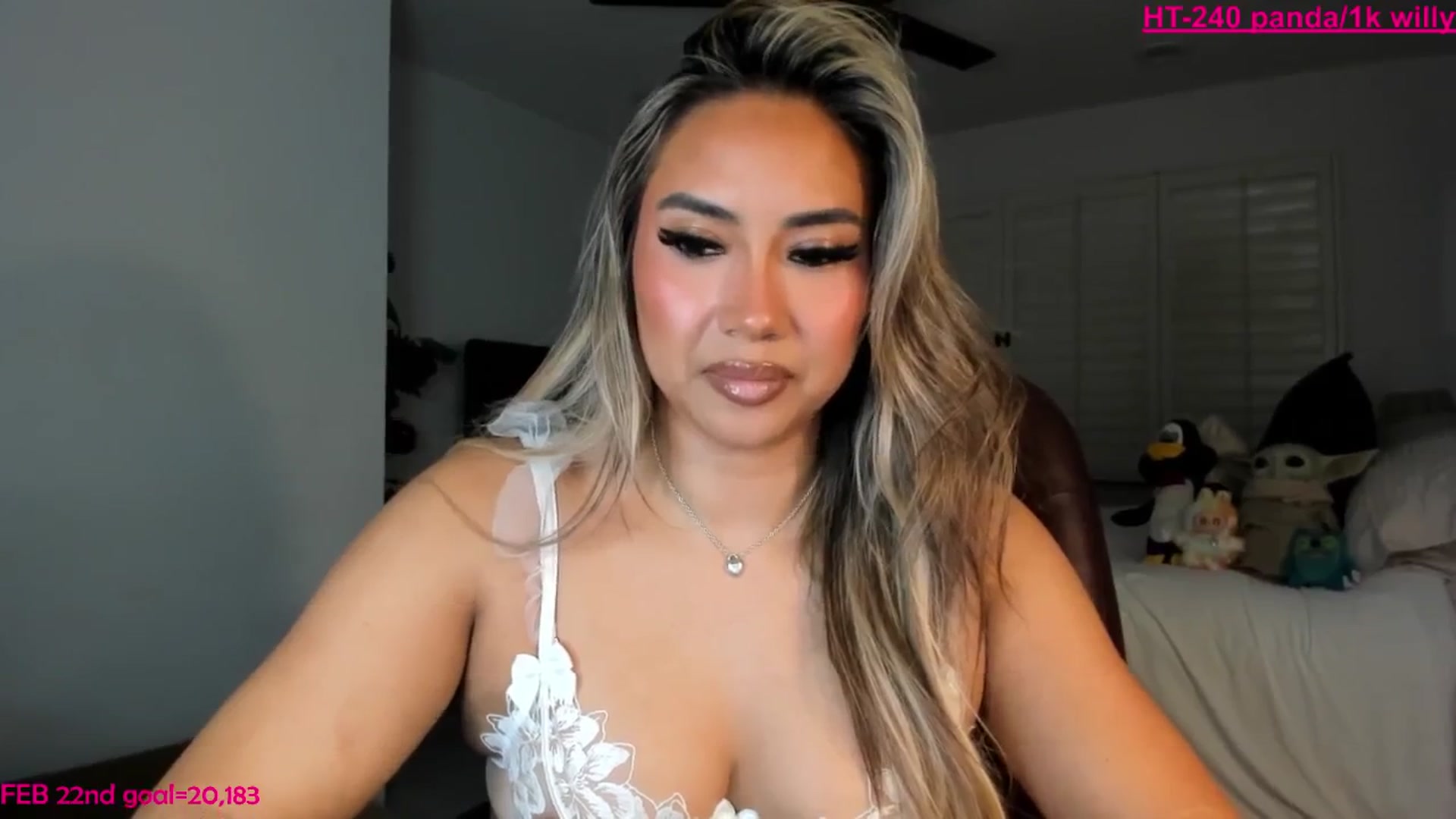 Gallery image thumbnail from ExoticLilyXO's myfreecams stream on, 02/21/2026, 01:38 image 12 of 20