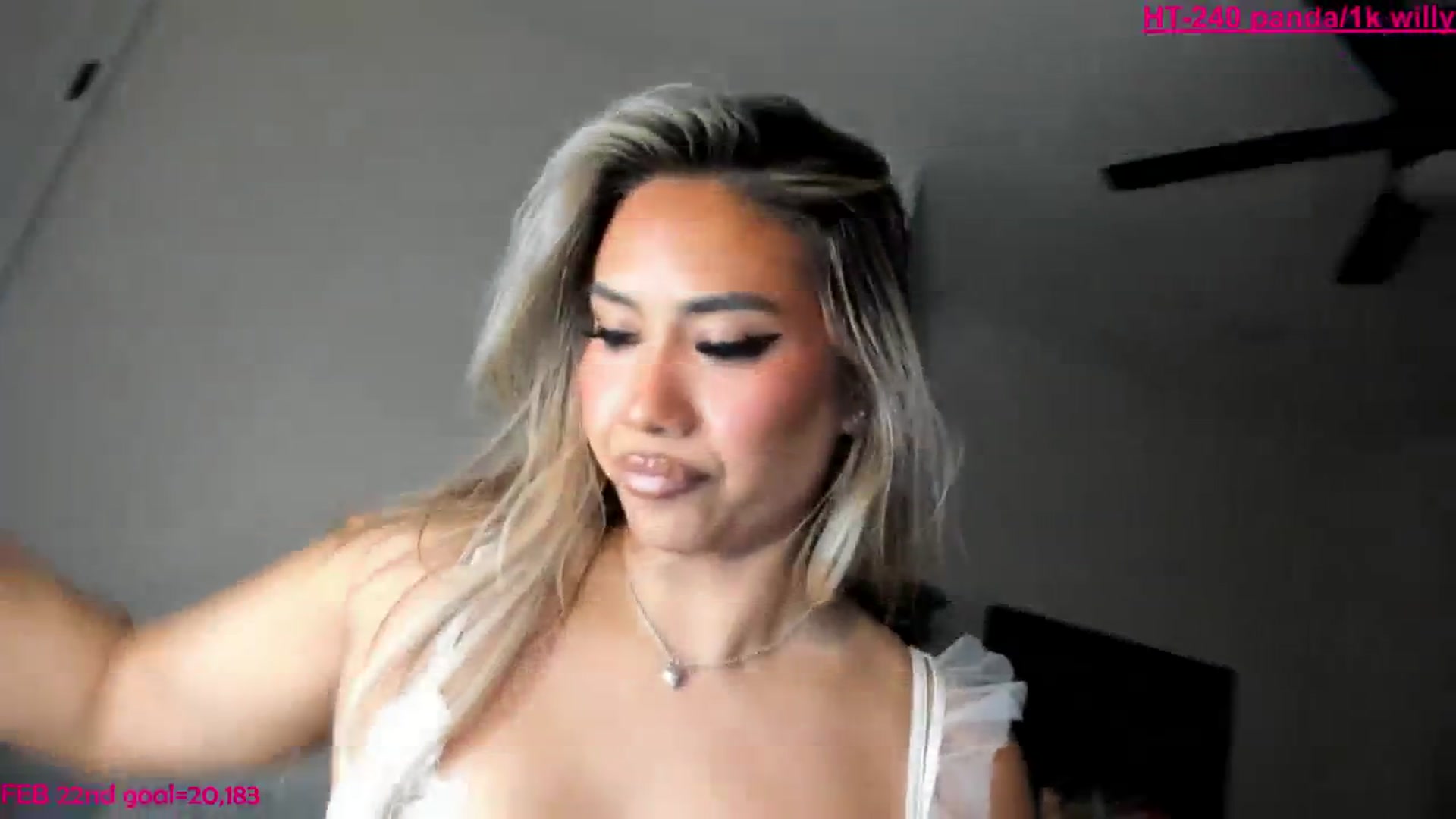 Gallery image thumbnail from ExoticLilyXO's myfreecams stream on, 02/21/2026, 01:38 image 14 of 20