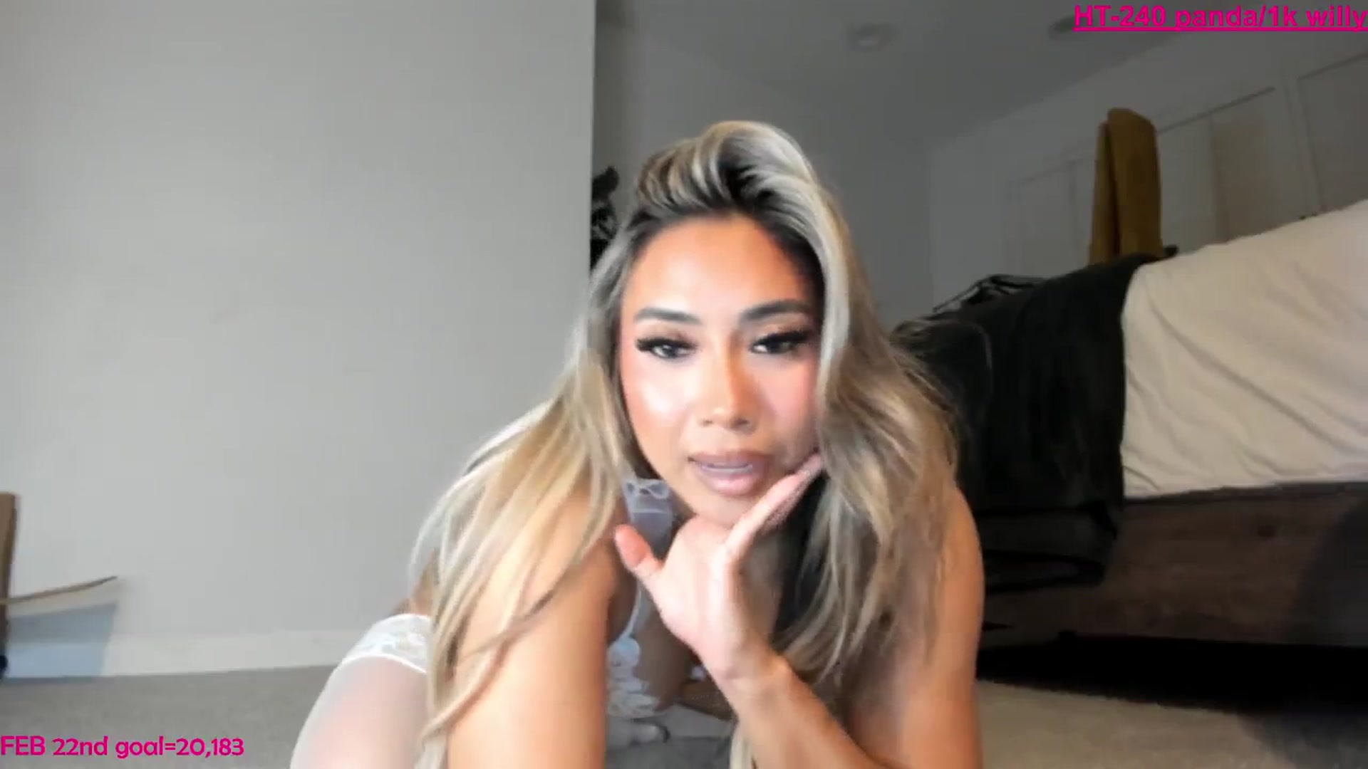 Gallery image thumbnail from ExoticLilyXO's myfreecams stream on, 02/21/2026, 01:38 image 15 of 20