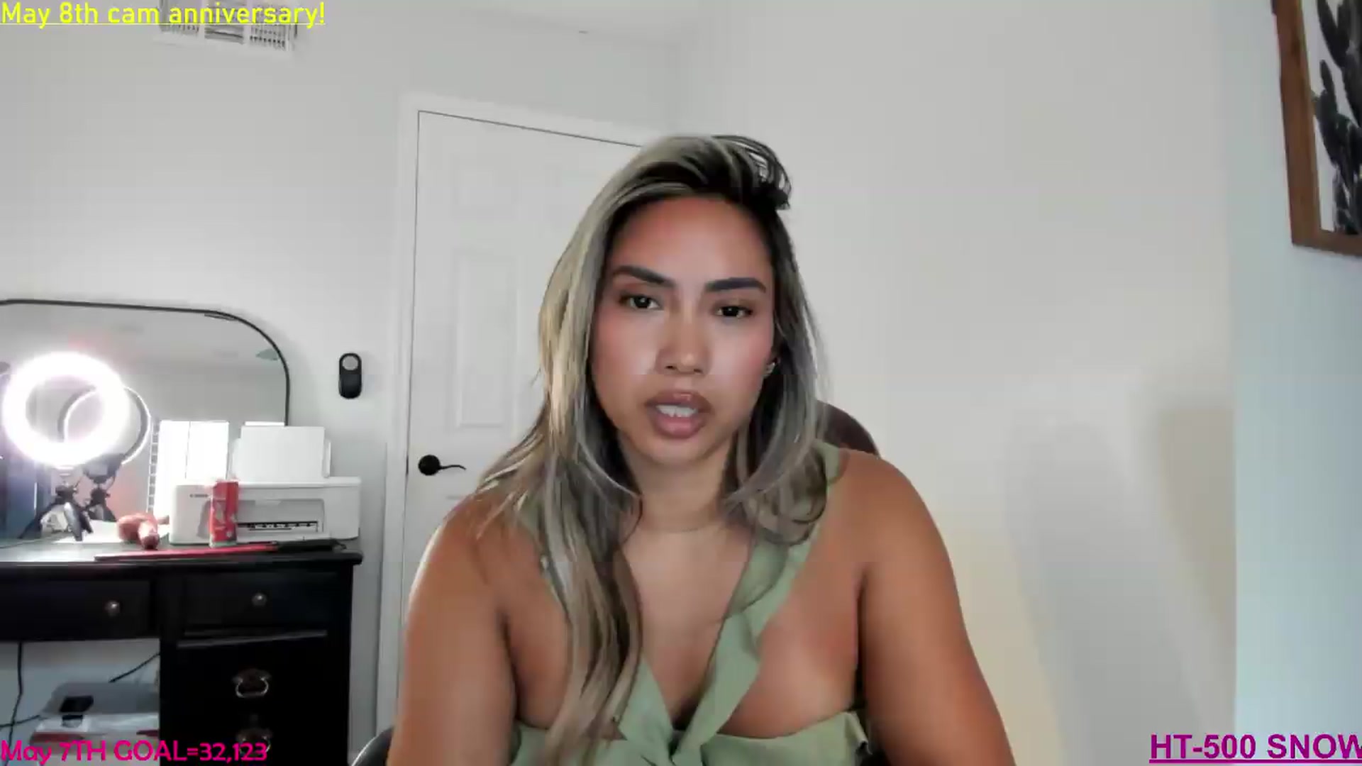Gallery image thumbnail from ExoticLilyXO's myfreecams stream on, 05/05/2026, 24:00 image 7 of 20