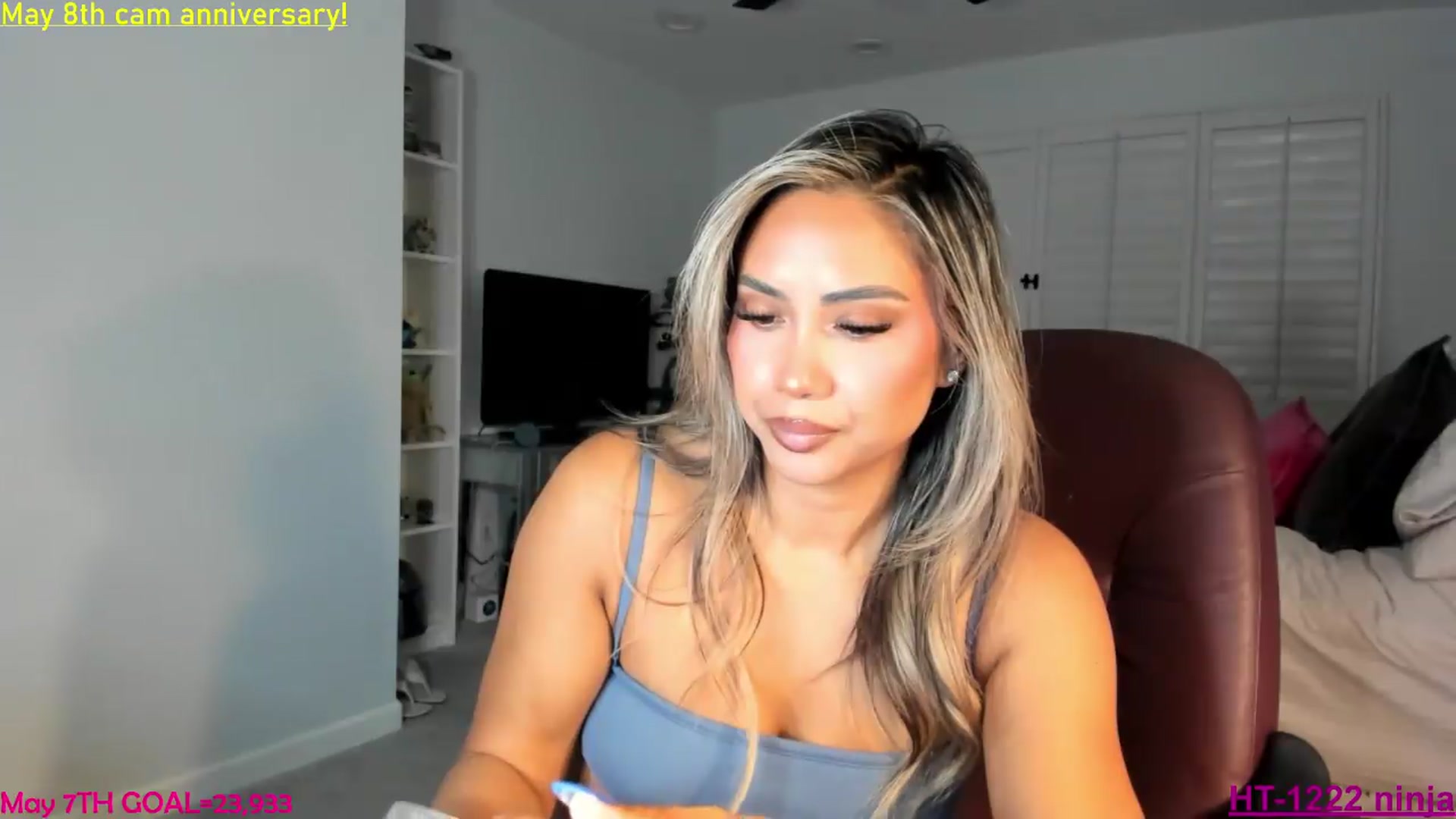 Gallery image thumbnail from ExoticLilyXO's myfreecams stream on, 05/07/2026, 02:35 image 12 of 20