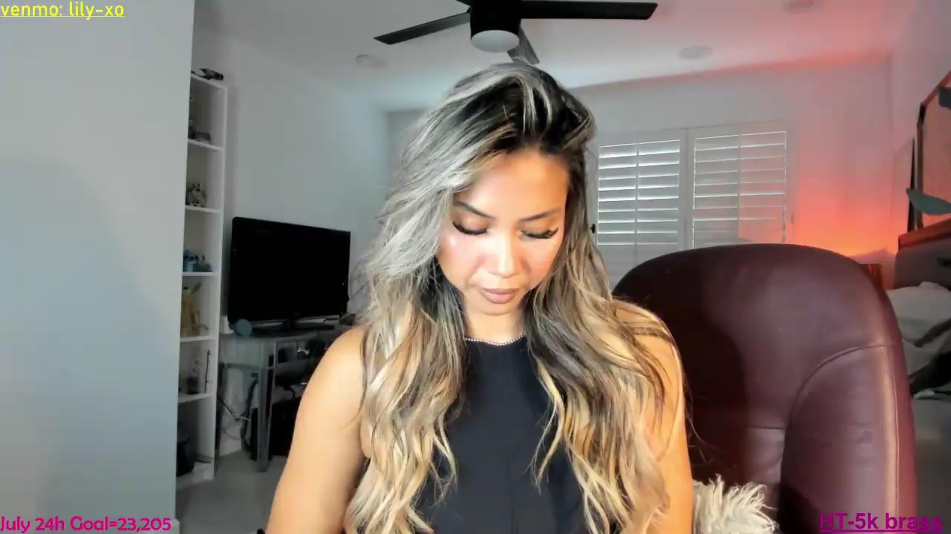 Gallery image thumbnail from ExoticLilyXO's myfreecams stream on, 07/22/2026, 01:51 image 10 of 20