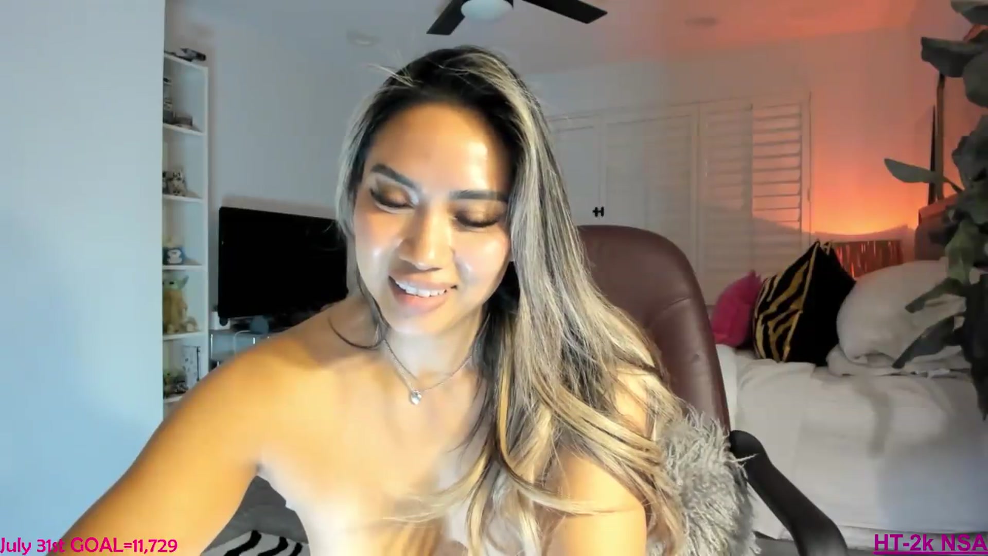 Gallery image thumbnail from ExoticLilyXO's myfreecams stream on, 07/29/2026, 02:26 image 15 of 20