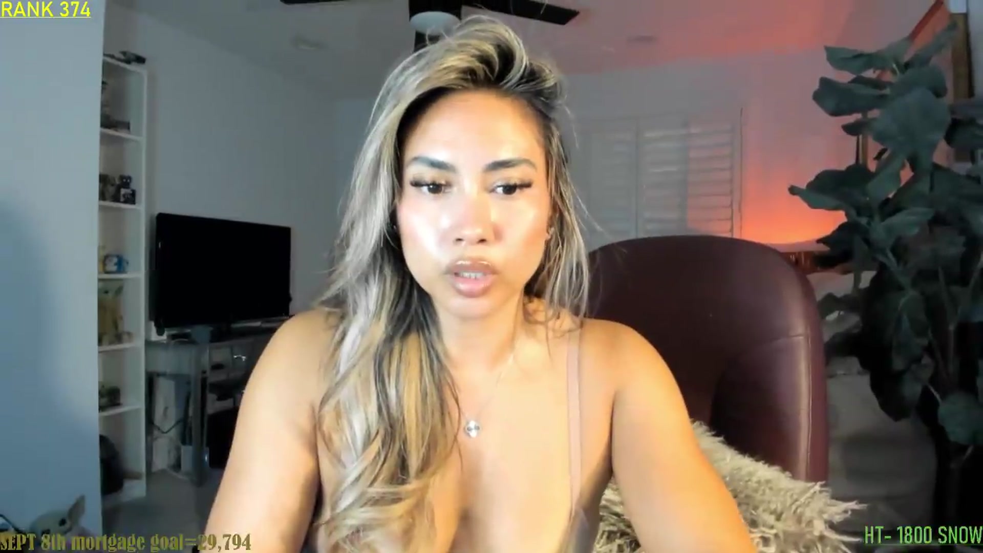 Gallery image thumbnail from ExoticLilyXO's myfreecams stream on, 09/04/2026, 02:11 image 10 of 20
