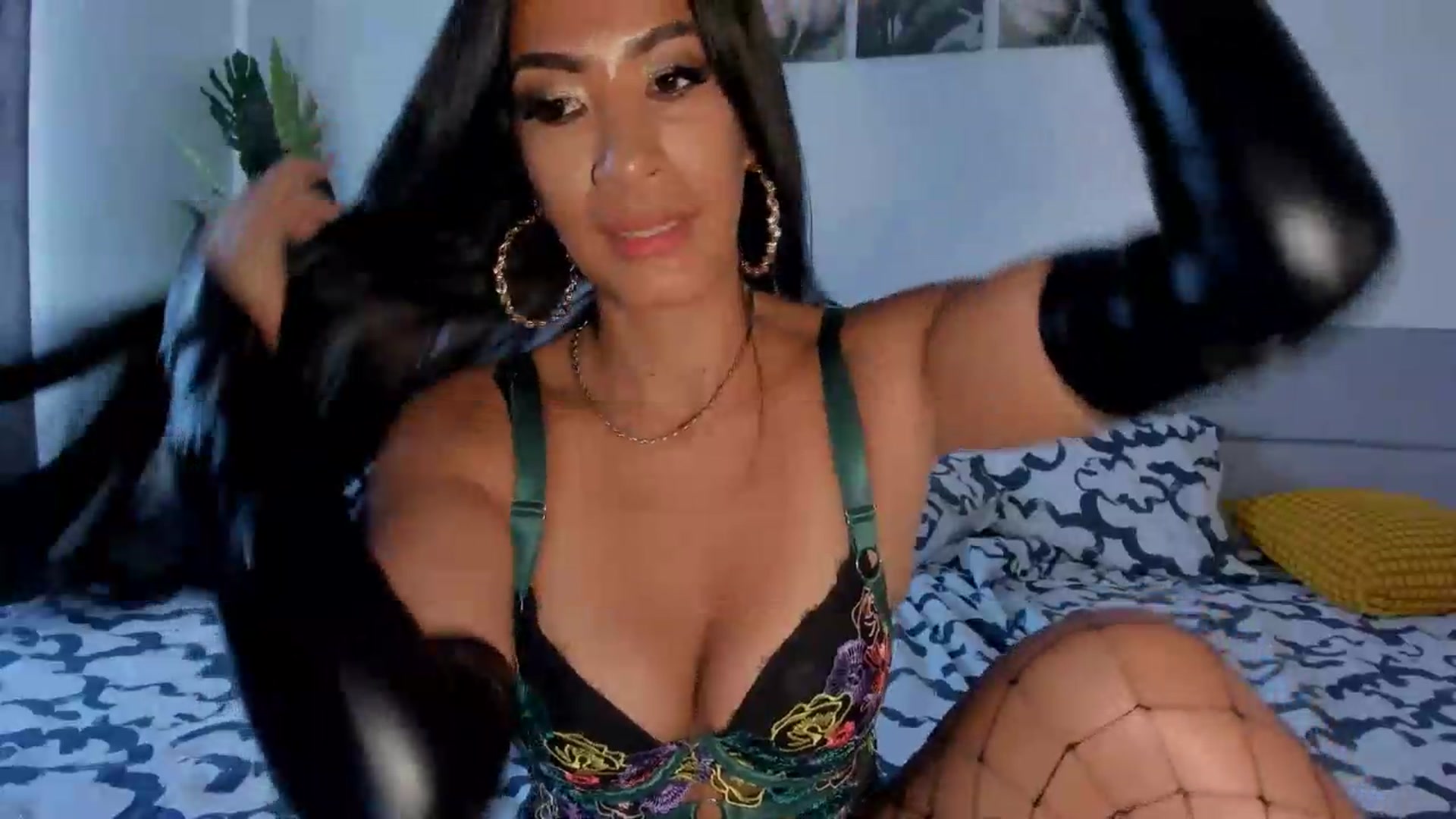 Gallery image thumbnail from ExoticQueenXXX's myfreecams stream on, 06/09/2026, 06:15 image 3 of 20