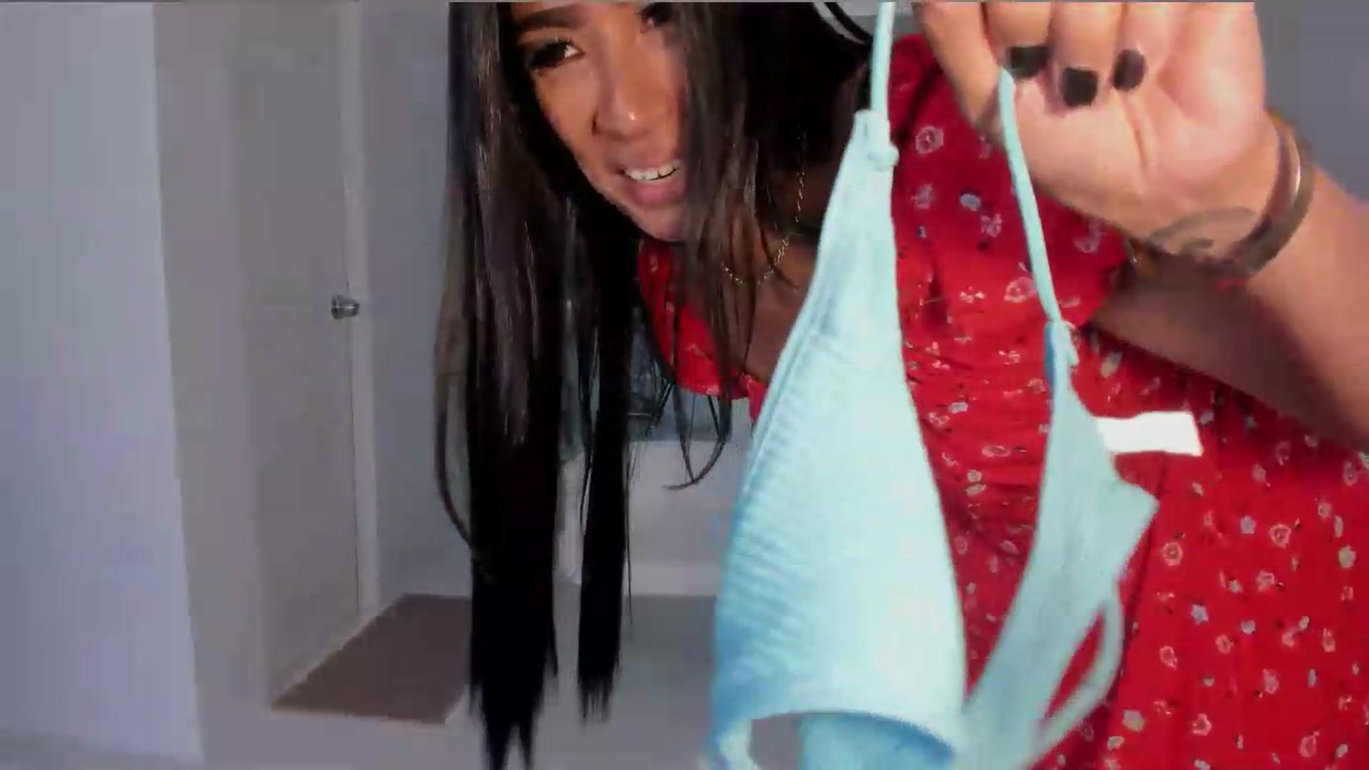 Gallery image thumbnail from ExoticQueenXXX's myfreecams stream on, 06/12/2026, 06:00 image 14 of 20