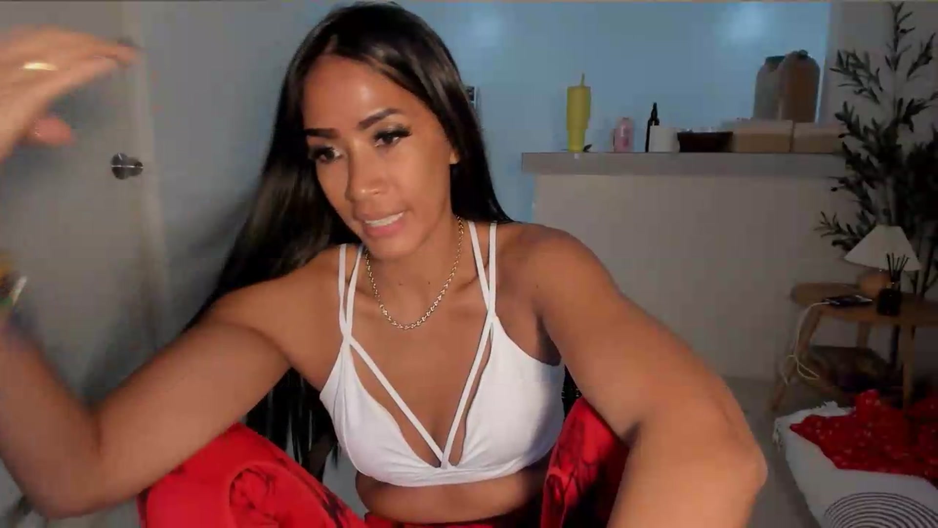 Gallery image thumbnail from ExoticQueenXXX's myfreecams stream on, 06/12/2026, 07:25 image 5 of 20