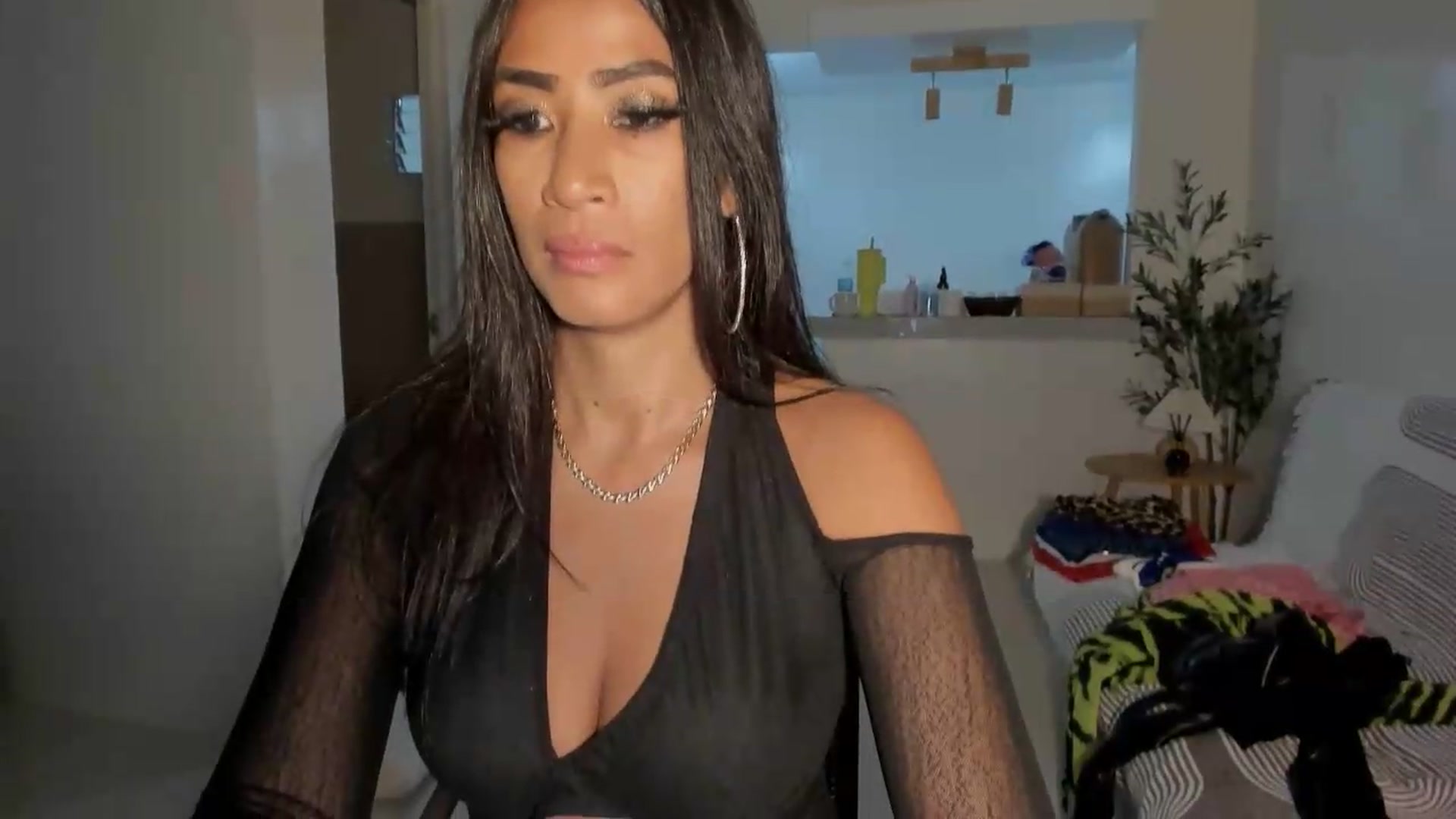 Gallery image thumbnail from ExoticQueenXXX's myfreecams stream on, 06/12/2026, 19:16 image 14 of 20