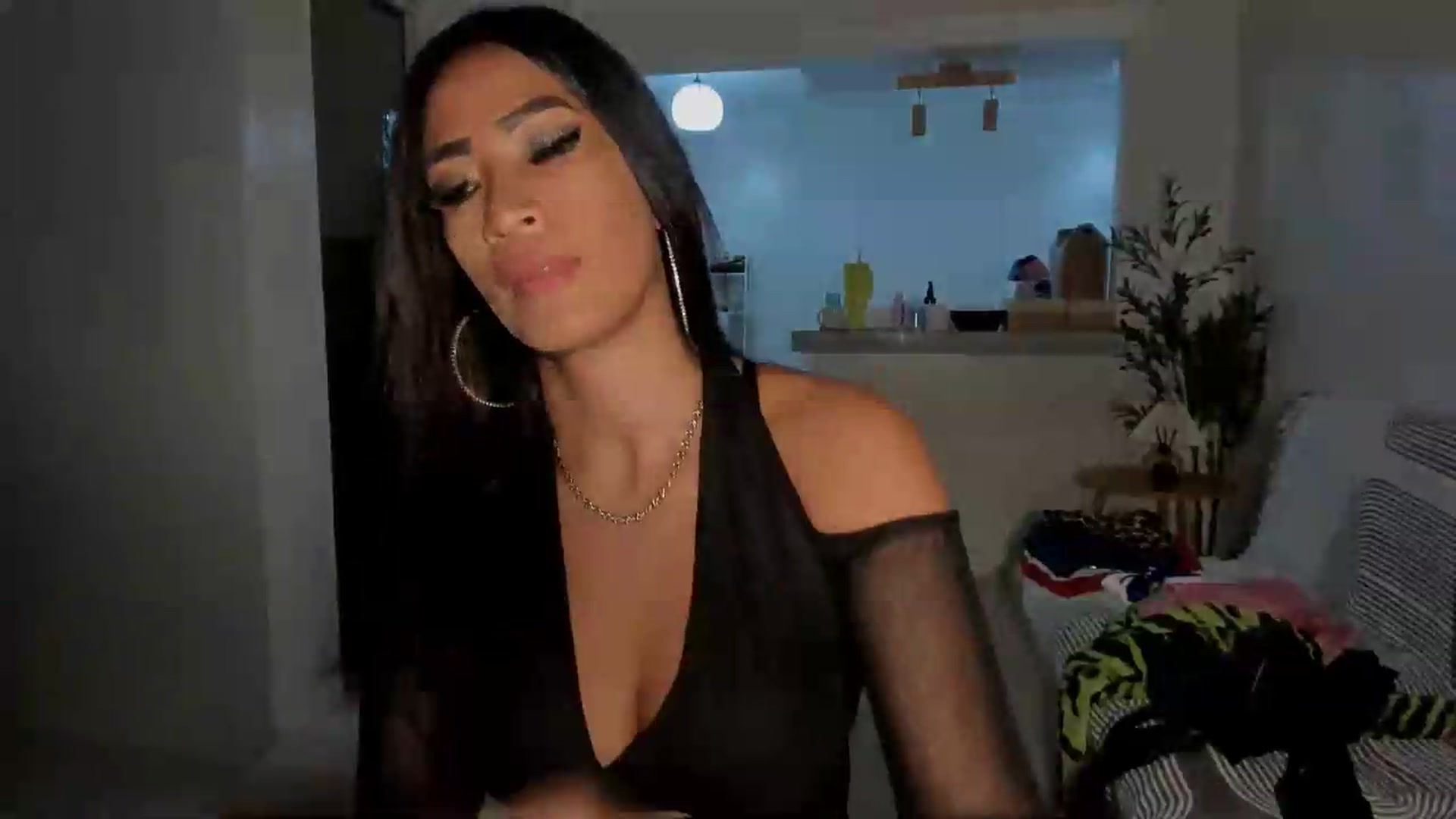 Gallery image thumbnail from ExoticQueenXXX's myfreecams stream on, 06/12/2026, 19:16 image 2 of 20
