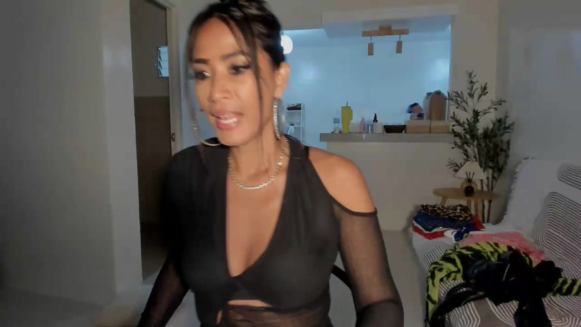 Gallery image thumbnail from ExoticQueenXXX's myfreecams stream on, 06/12/2026, 19:16 image 20 of 20