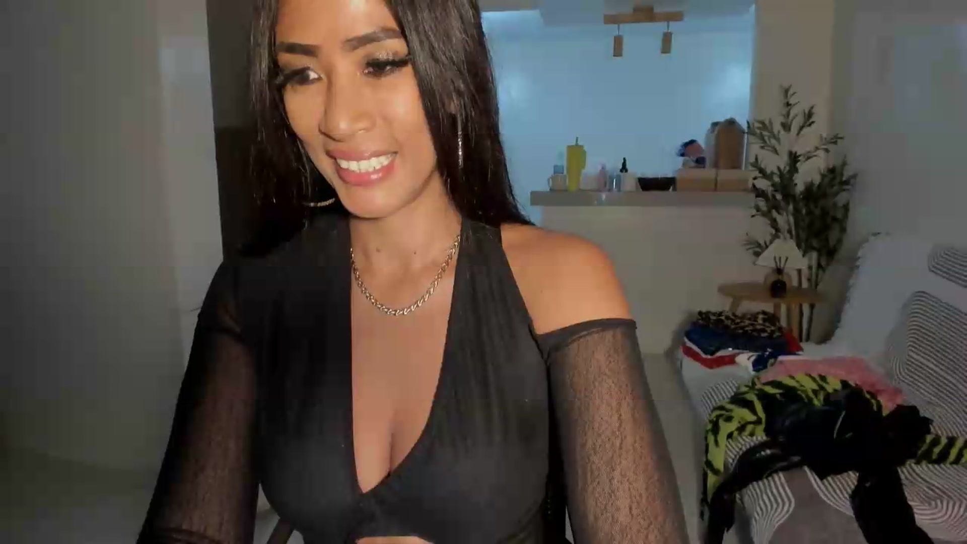 Gallery image thumbnail from ExoticQueenXXX's myfreecams stream on, 06/12/2026, 19:16 image 9 of 20