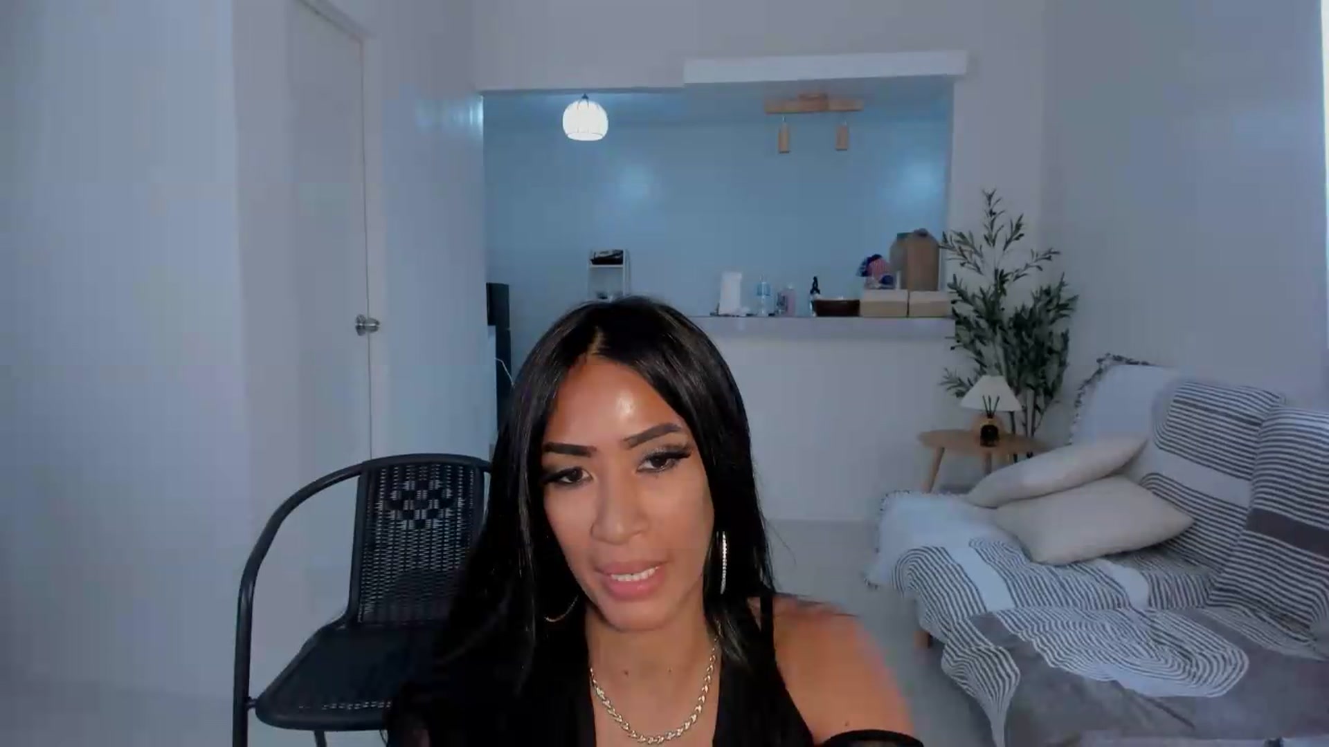 Gallery image thumbnail from ExoticQueenXXX's myfreecams stream on, 06/13/2026, 01:08 image 7 of 20