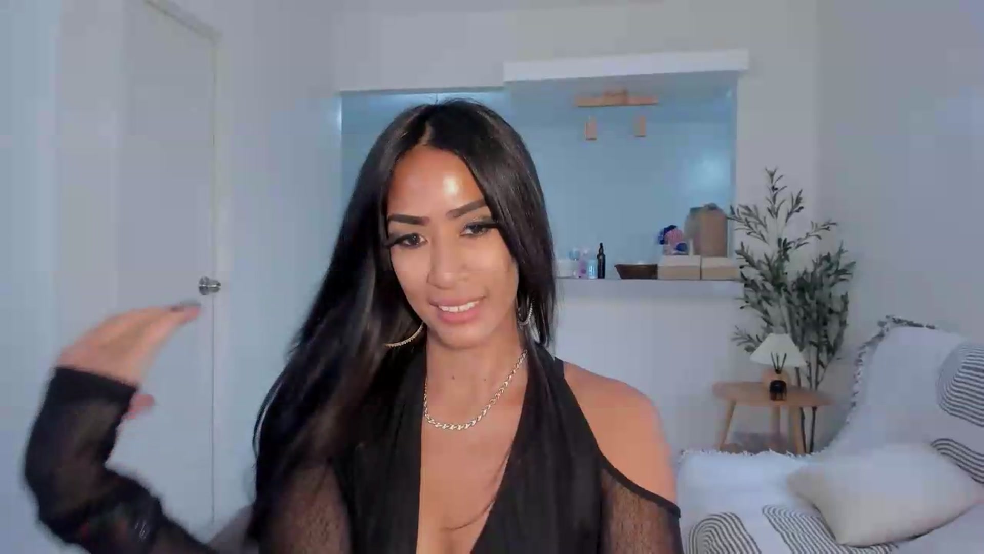 Gallery image thumbnail from ExoticQueenXXX's myfreecams stream on, 06/13/2026, 01:08 image 5 of 20