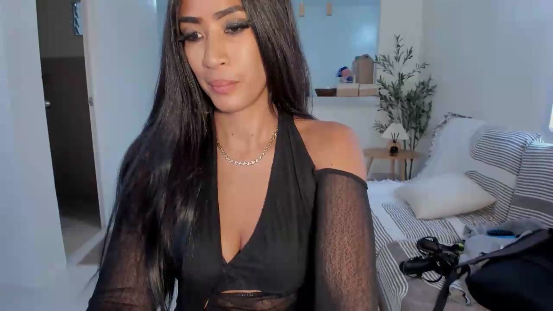 Gallery image thumbnail from ExoticQueenXXX's myfreecams stream on, 06/13/2026, 01:08 image 2 of 20