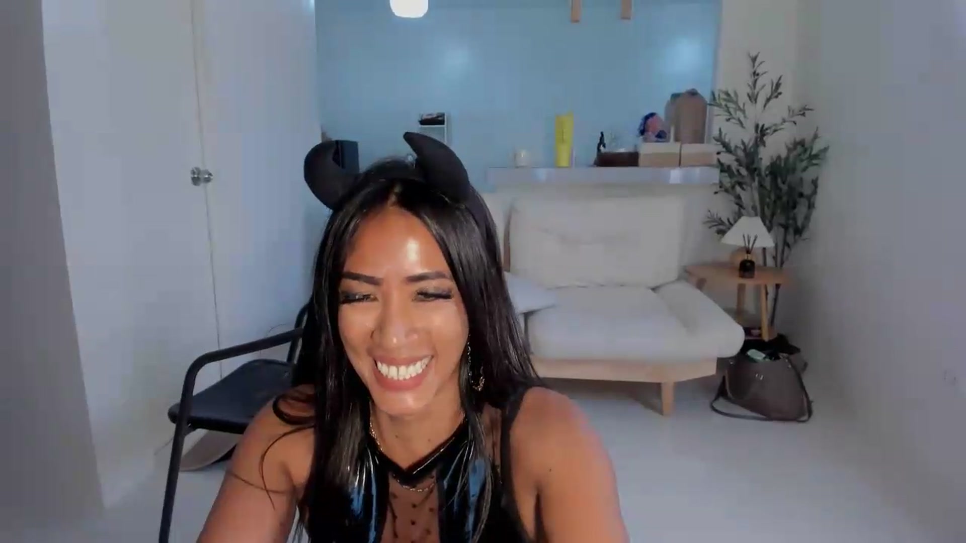 Gallery image thumbnail from ExoticQueenXXX's myfreecams stream on, 06/15/2026, 04:36 image 3 of 20
