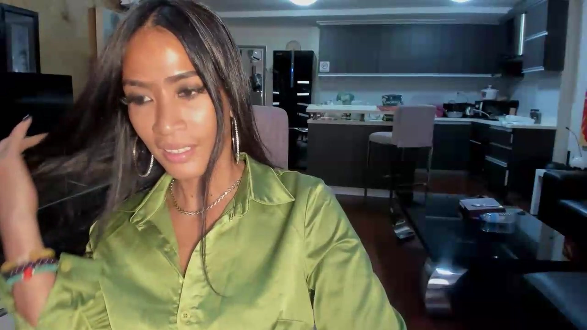 Gallery image thumbnail from ExoticQueenXXX's myfreecams stream on, 06/22/2026, 04:05 image 7 of 20