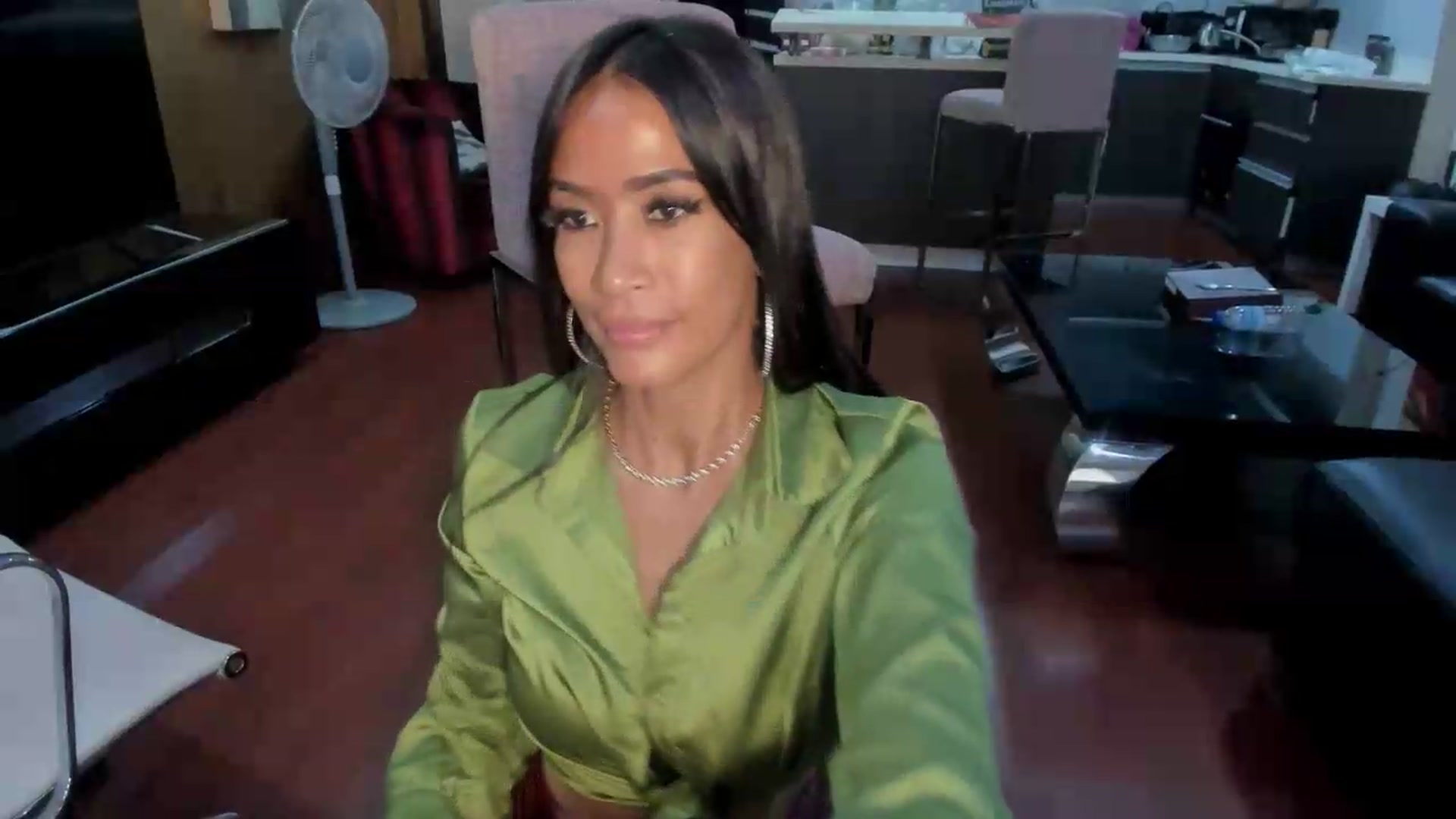 Gallery image thumbnail from ExoticQueenXXX's myfreecams stream on, 06/22/2026, 04:05 image 4 of 20