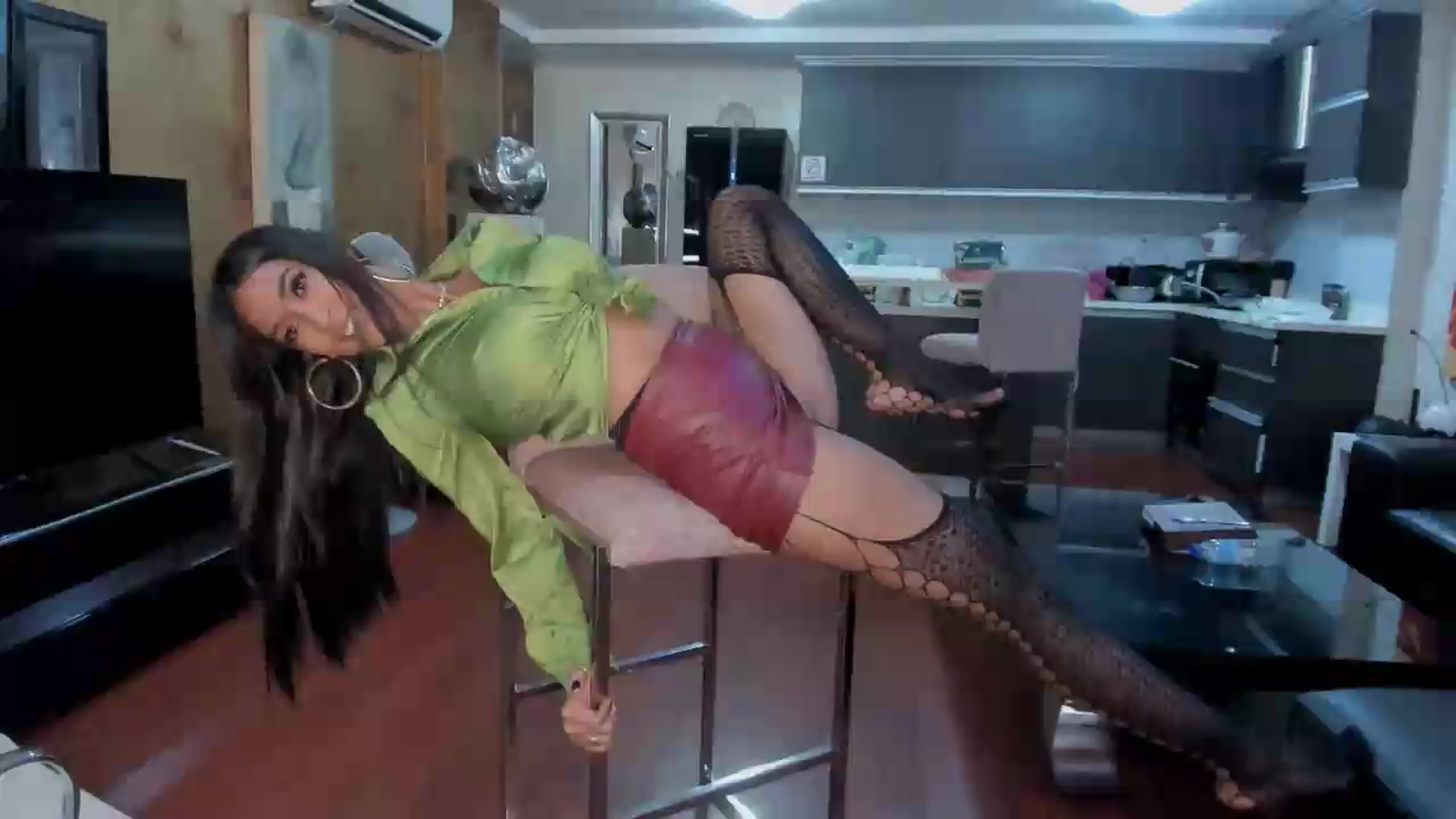 Gallery image thumbnail from ExoticQueenXXX's myfreecams stream on, 06/22/2026, 04:05 image 1 of 20