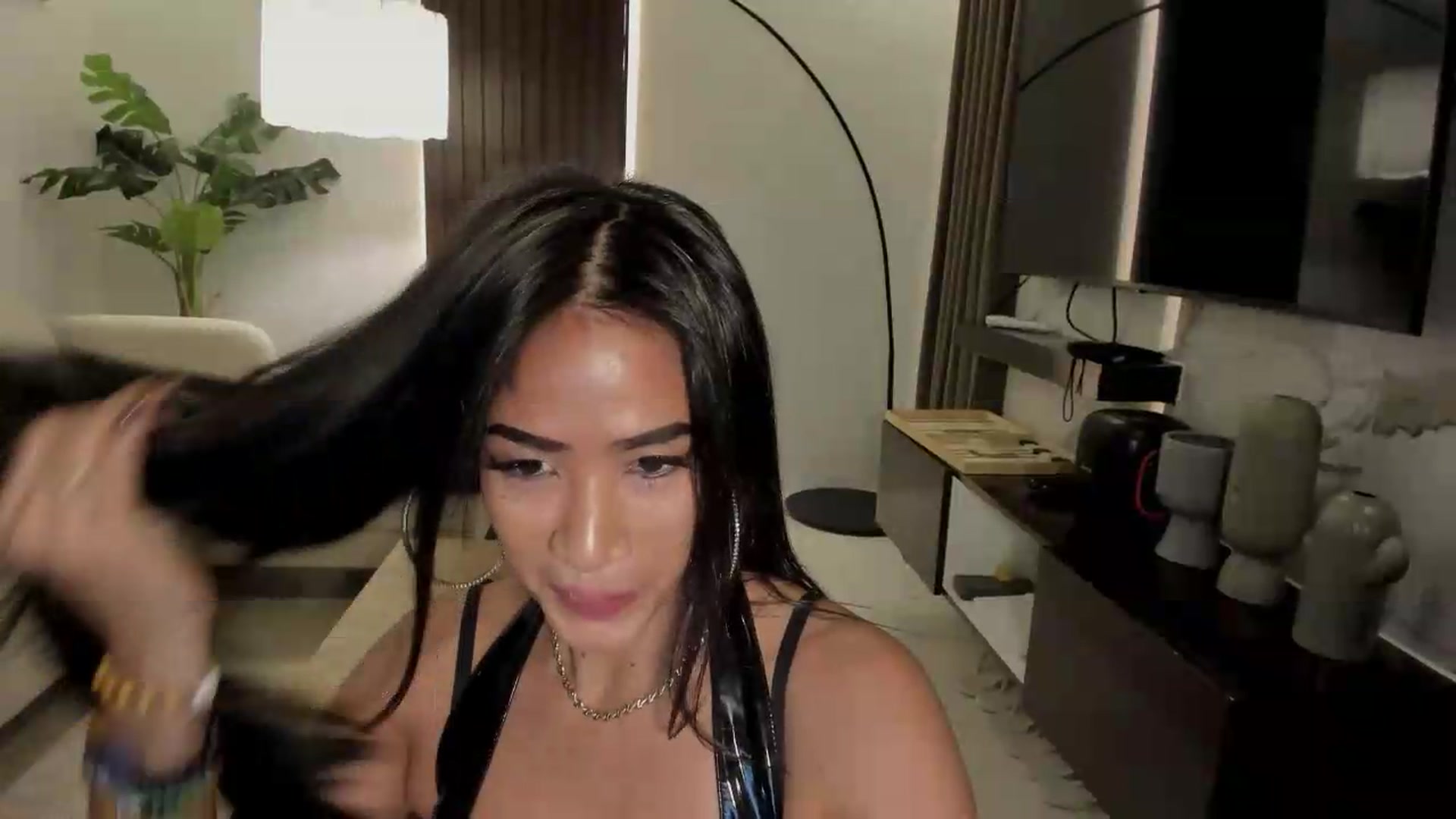 Gallery image thumbnail from ExoticQueenXXX's myfreecams stream on, 08/02/2026, 01:50 image 15 of 20