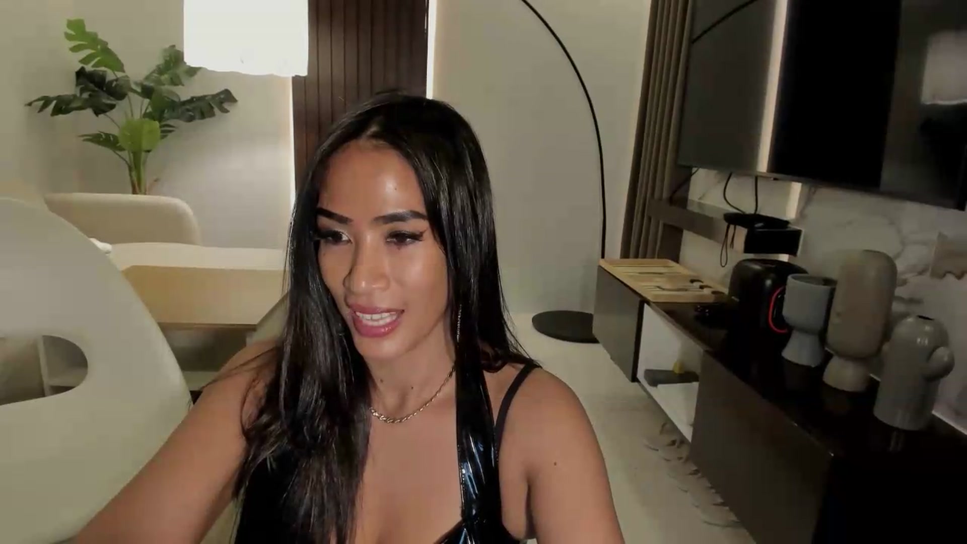 Gallery image thumbnail from ExoticQueenXXX's myfreecams stream on, 08/02/2026, 02:58 image 18 of 20