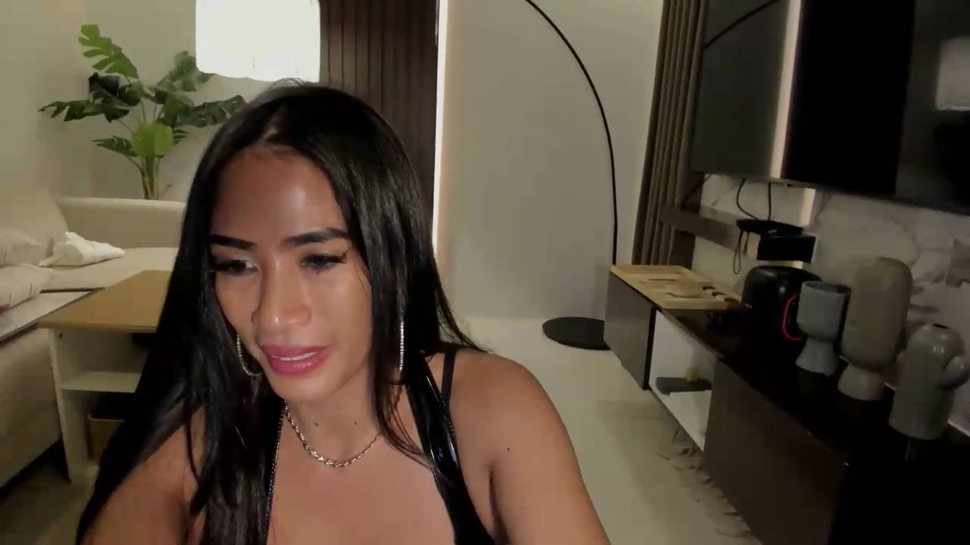 Gallery image thumbnail from ExoticQueenXXX's myfreecams stream on, 08/02/2026, 02:58 image 15 of 20