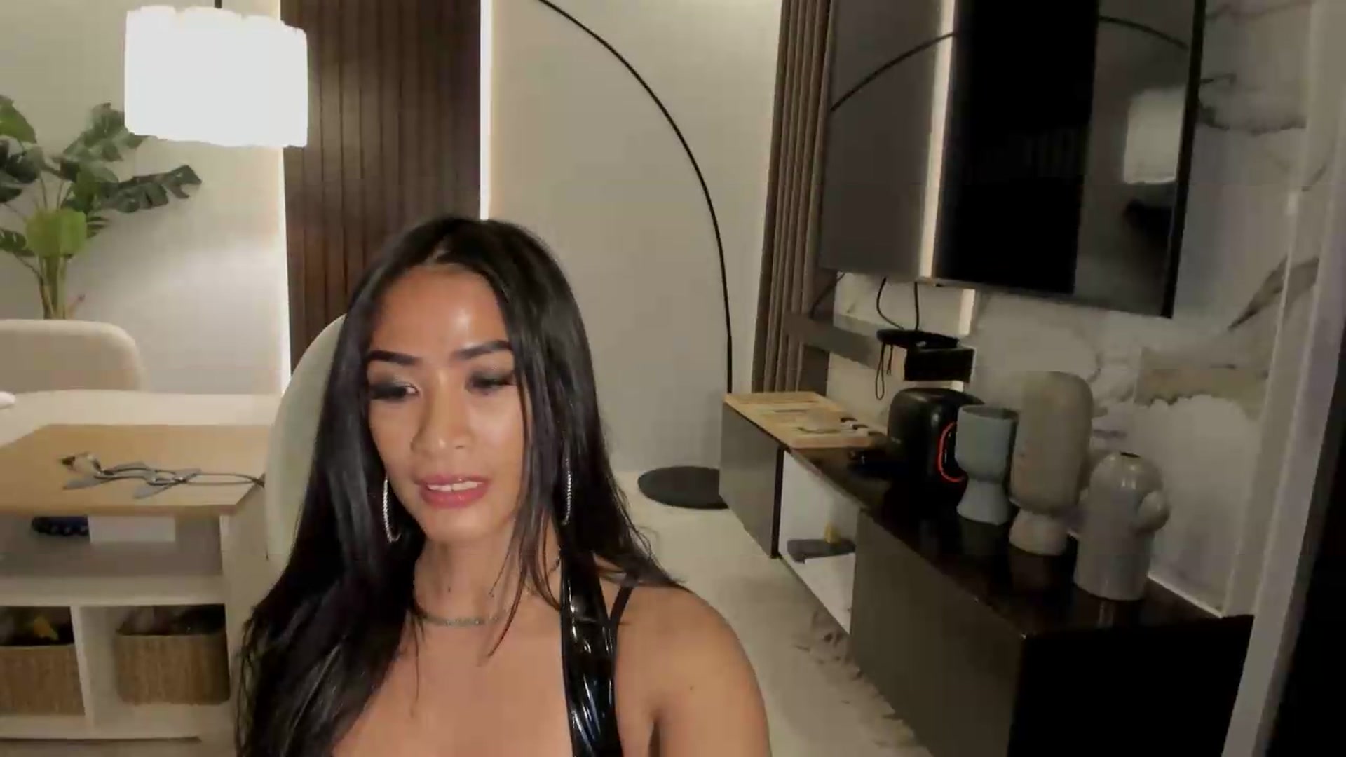 Gallery image thumbnail from ExoticQueenXXX's myfreecams stream on, 08/02/2026, 04:08 image 17 of 20