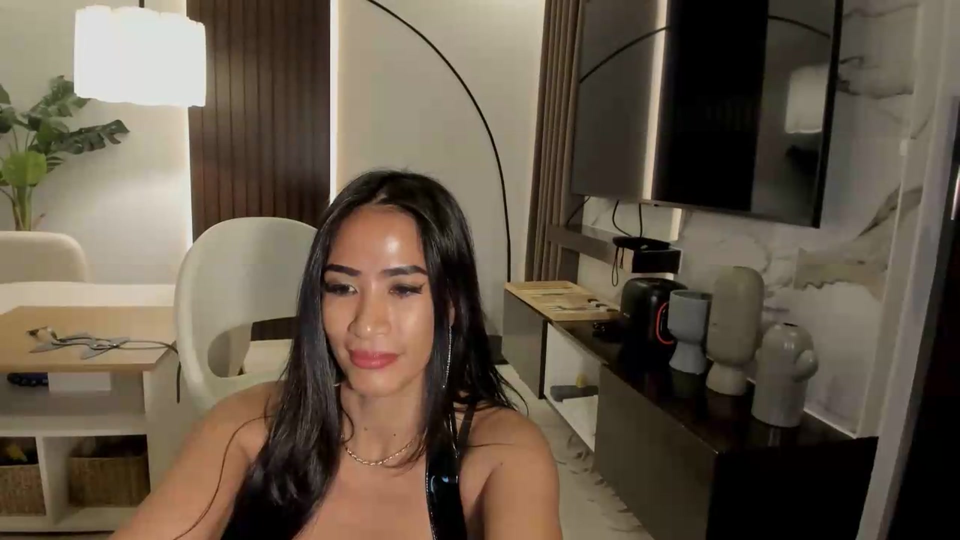 Gallery image thumbnail from ExoticQueenXXX's myfreecams stream on, 08/02/2026, 04:08 image 16 of 20