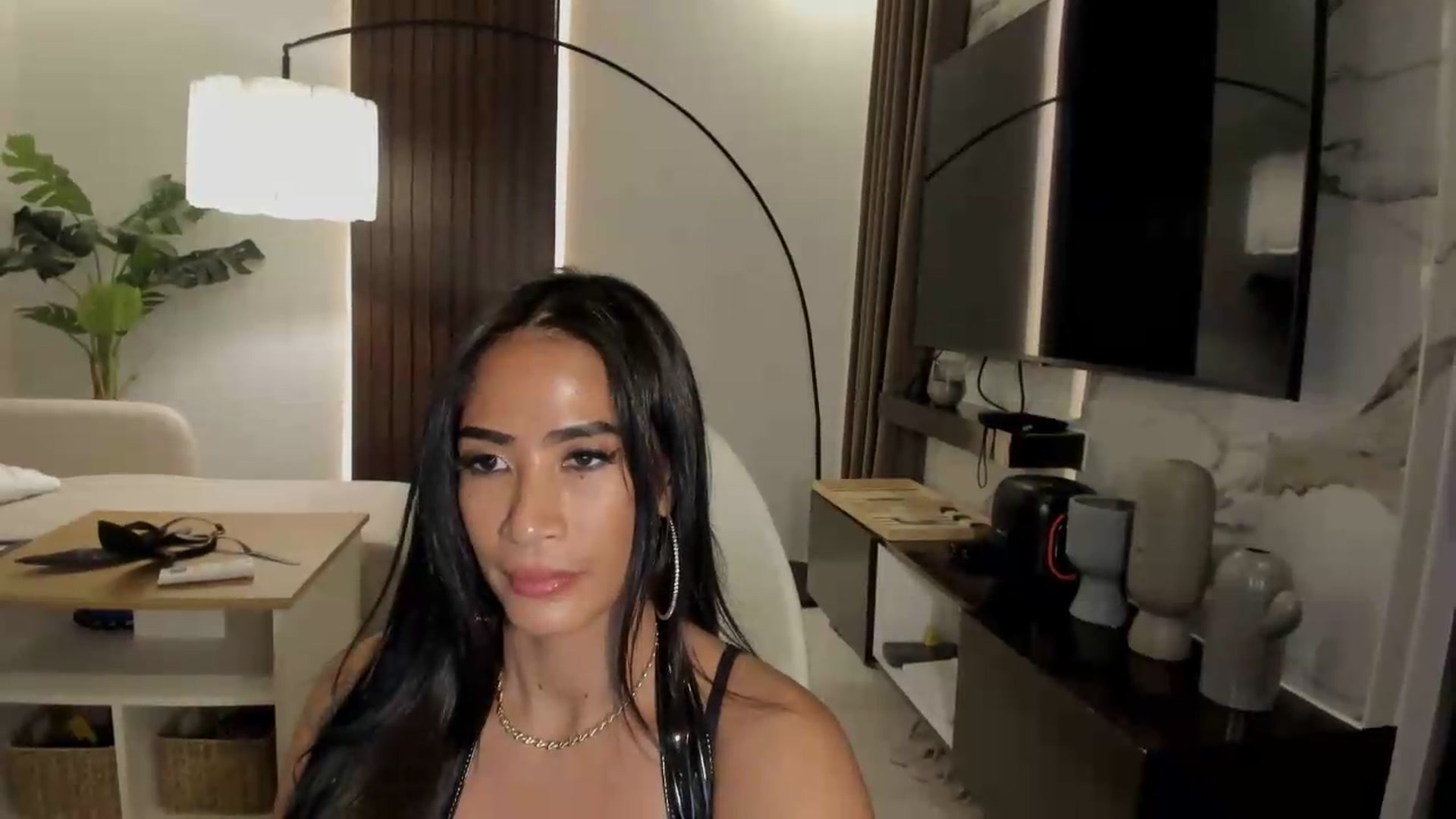Gallery image thumbnail from ExoticQueenXXX's myfreecams stream on, 08/02/2026, 04:40 image 9 of 20