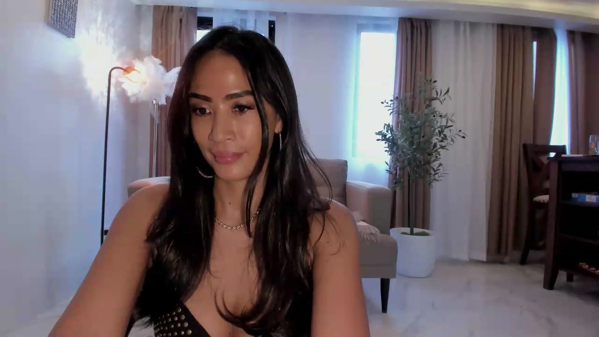 Gallery image thumbnail from ExoticQueenXXX's myfreecams stream on, 08/05/2026, 07:48 image 2 of 20