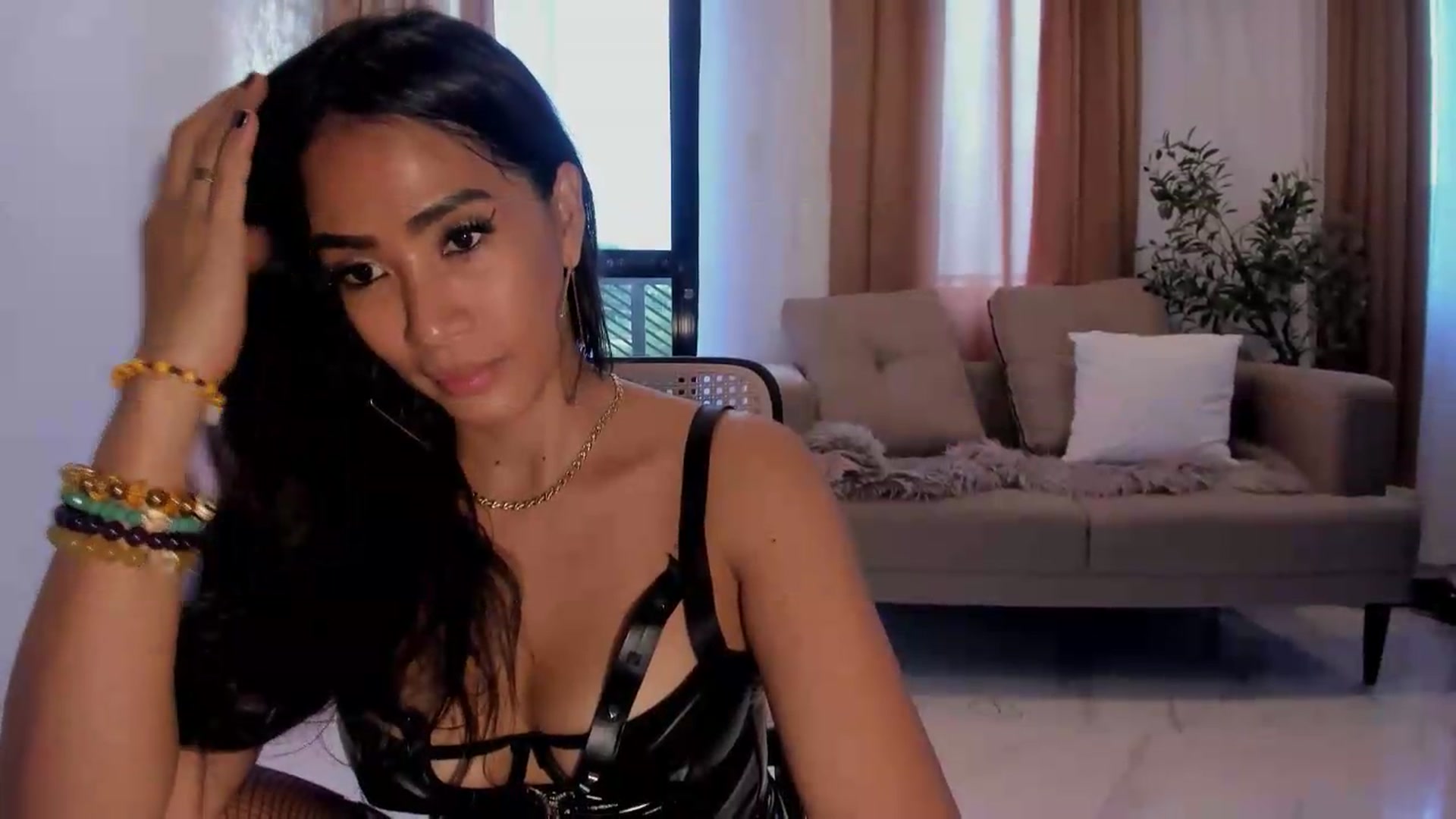 Gallery image thumbnail from ExoticQueenXXX's myfreecams stream on, 08/10/2026, 04:01 image 7 of 20