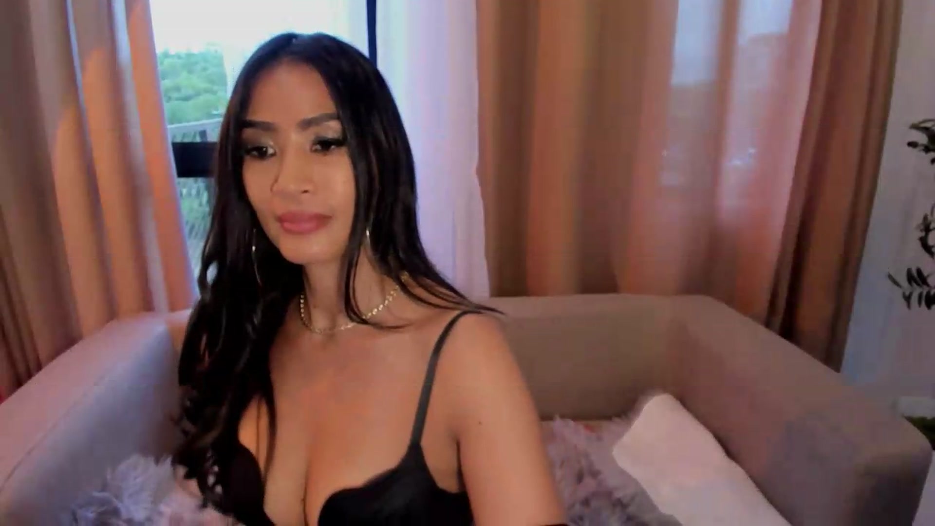 Gallery image thumbnail from ExoticQueenXXX's myfreecams stream on, 08/13/2026, 05:16 image 15 of 20