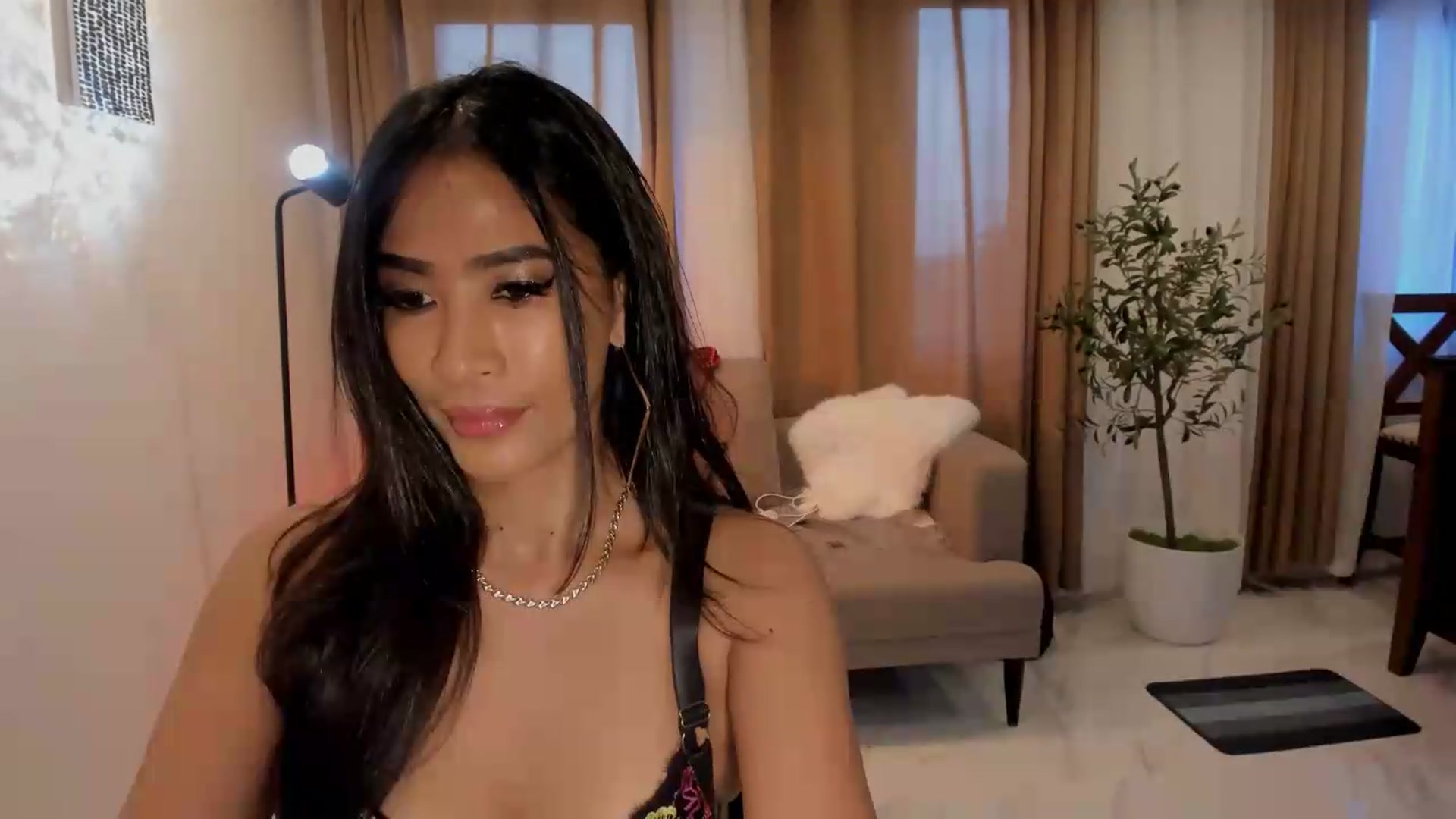 Gallery image thumbnail from ExoticQueenXXX's myfreecams stream on, 08/14/2026, 23:01 image 4 of 20