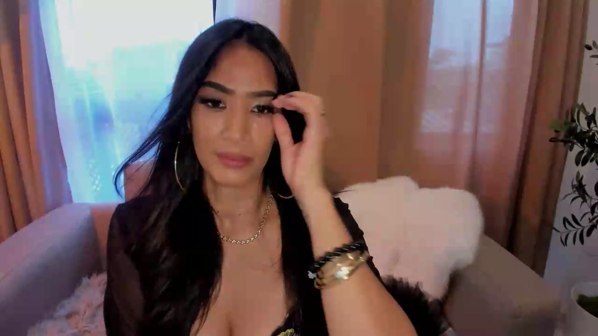 Gallery image thumbnail from ExoticSeductressXXX's myfreecams stream on, 08/15/2026, 24:23 image 15 of 20