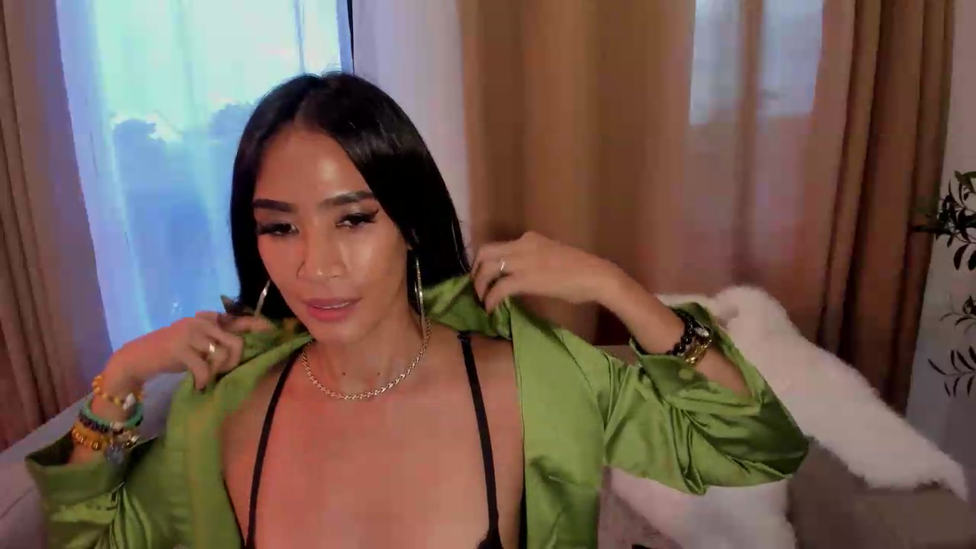 Gallery image thumbnail from ExoticSeductressXXX's myfreecams stream on, 08/15/2026, 07:06 image 13 of 20