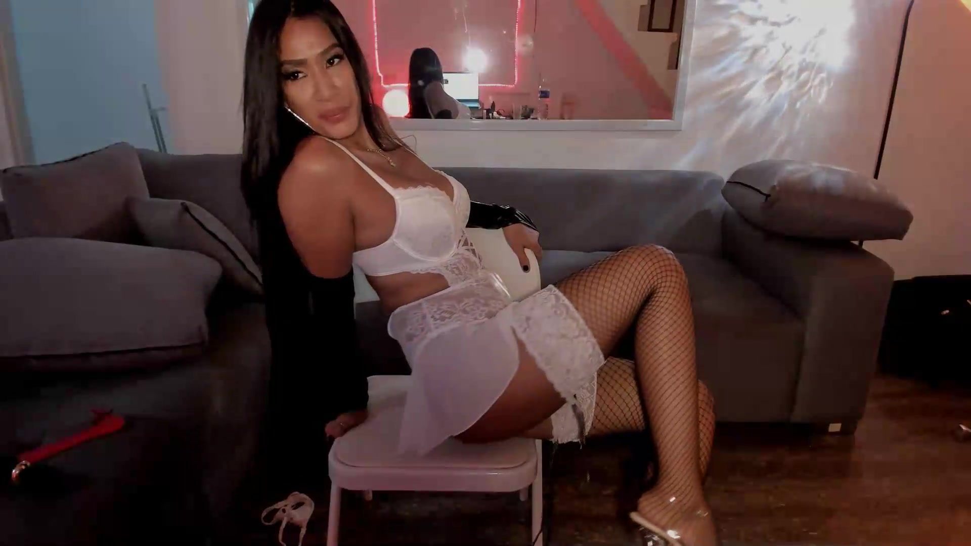Gallery image thumbnail from ExoticSeductressXXX's myfreecams stream on, 08/30/2026, 23:22 image 18 of 20