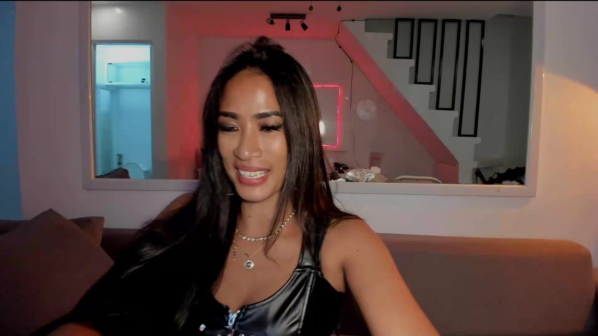 Gallery image thumbnail from ExoticSeductressXXX's myfreecams stream on, 09/02/2026, 07:33 image 14 of 20