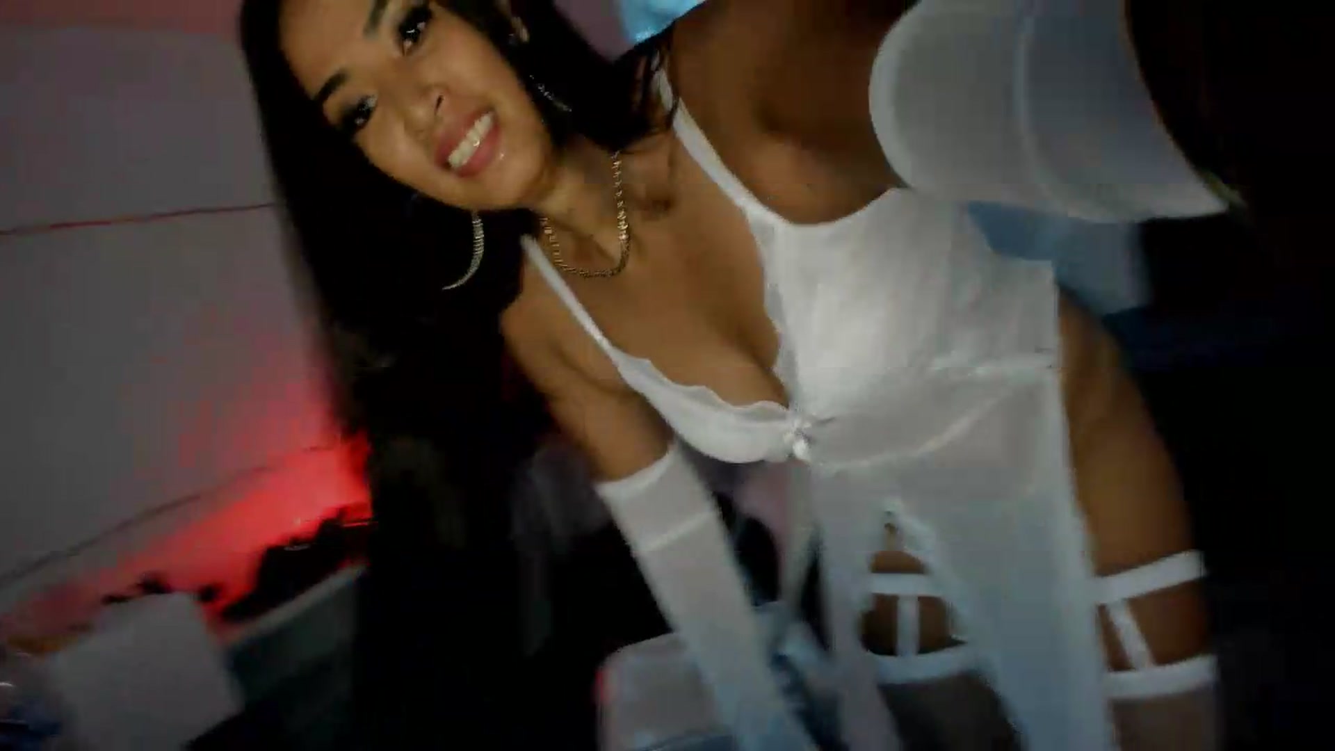 Gallery image thumbnail from ExoticSeductressXXX's myfreecams stream on, 09/15/2026, 05:00 image 4 of 20