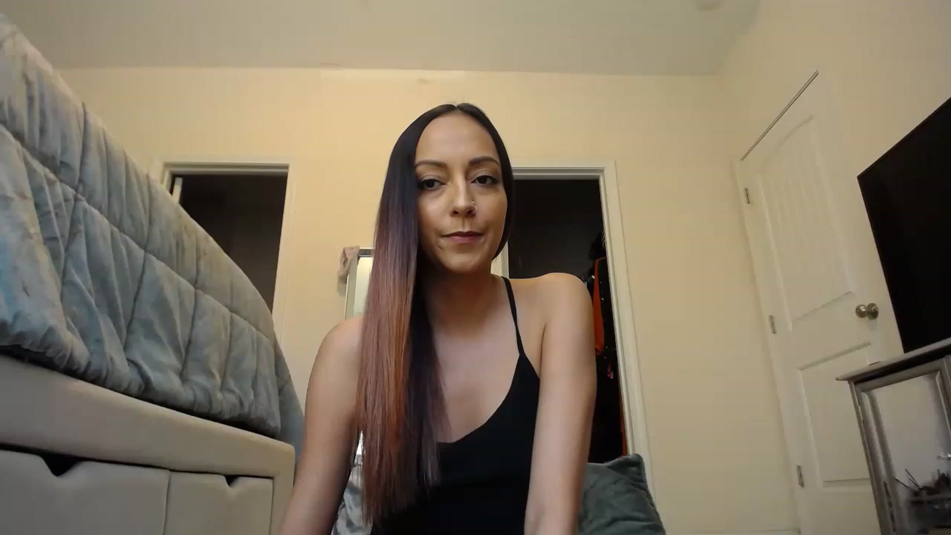 Gallery image thumbnail from Exoticamaya's myfreecams stream on, 02/18/2023, 20:17 image 1 of 20