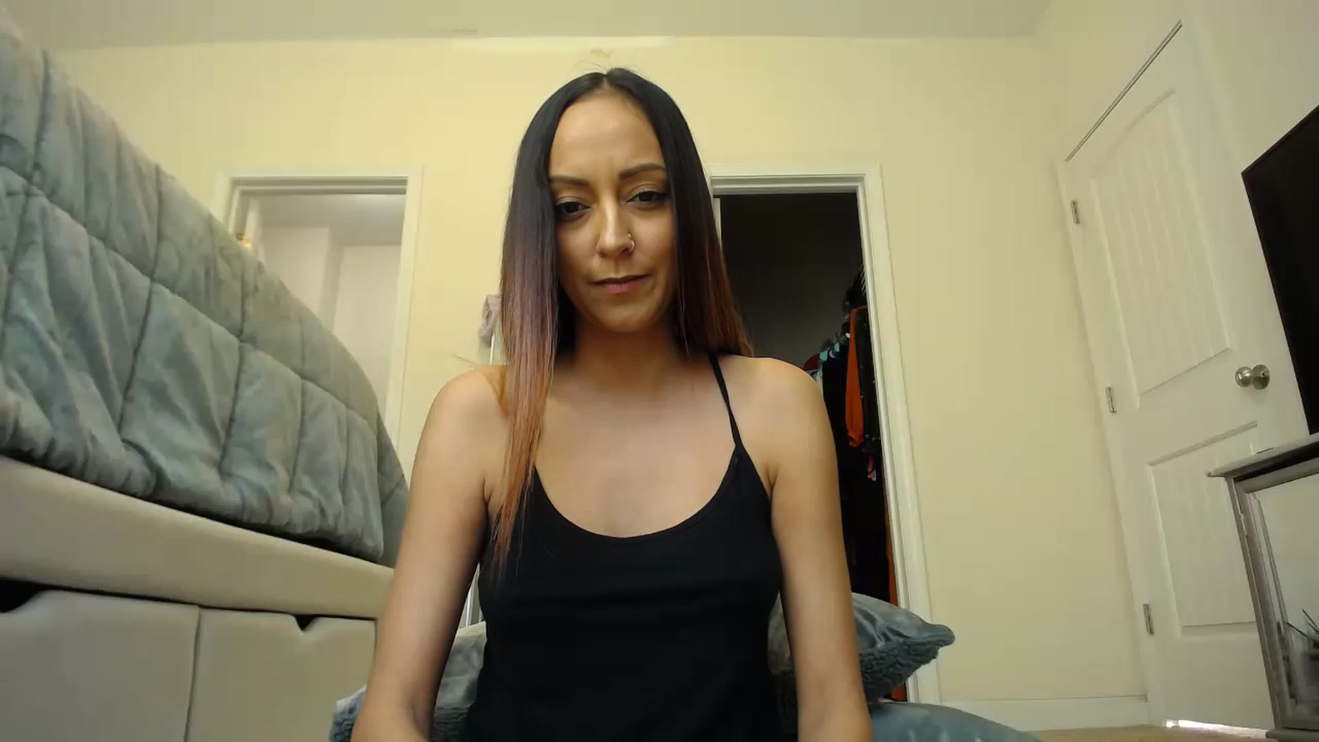 Gallery image thumbnail from Exoticamaya's myfreecams stream on, 02/18/2023, 21:01 image 10 of 20