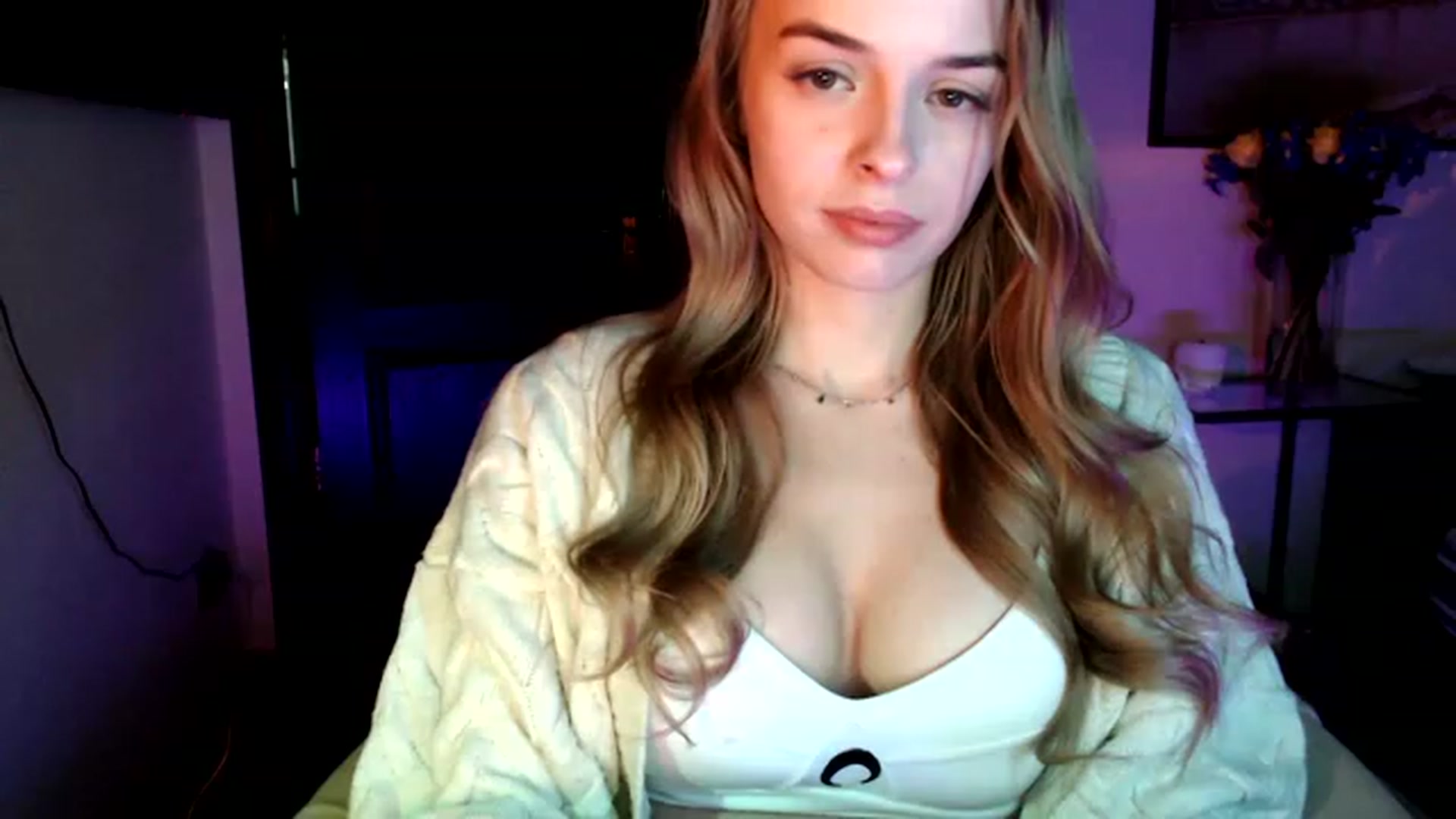 Gallery image thumbnail from Exxxxxxxxxxxx's myfreecams stream on, 12/04/2022, 14:15 image 11 of 20