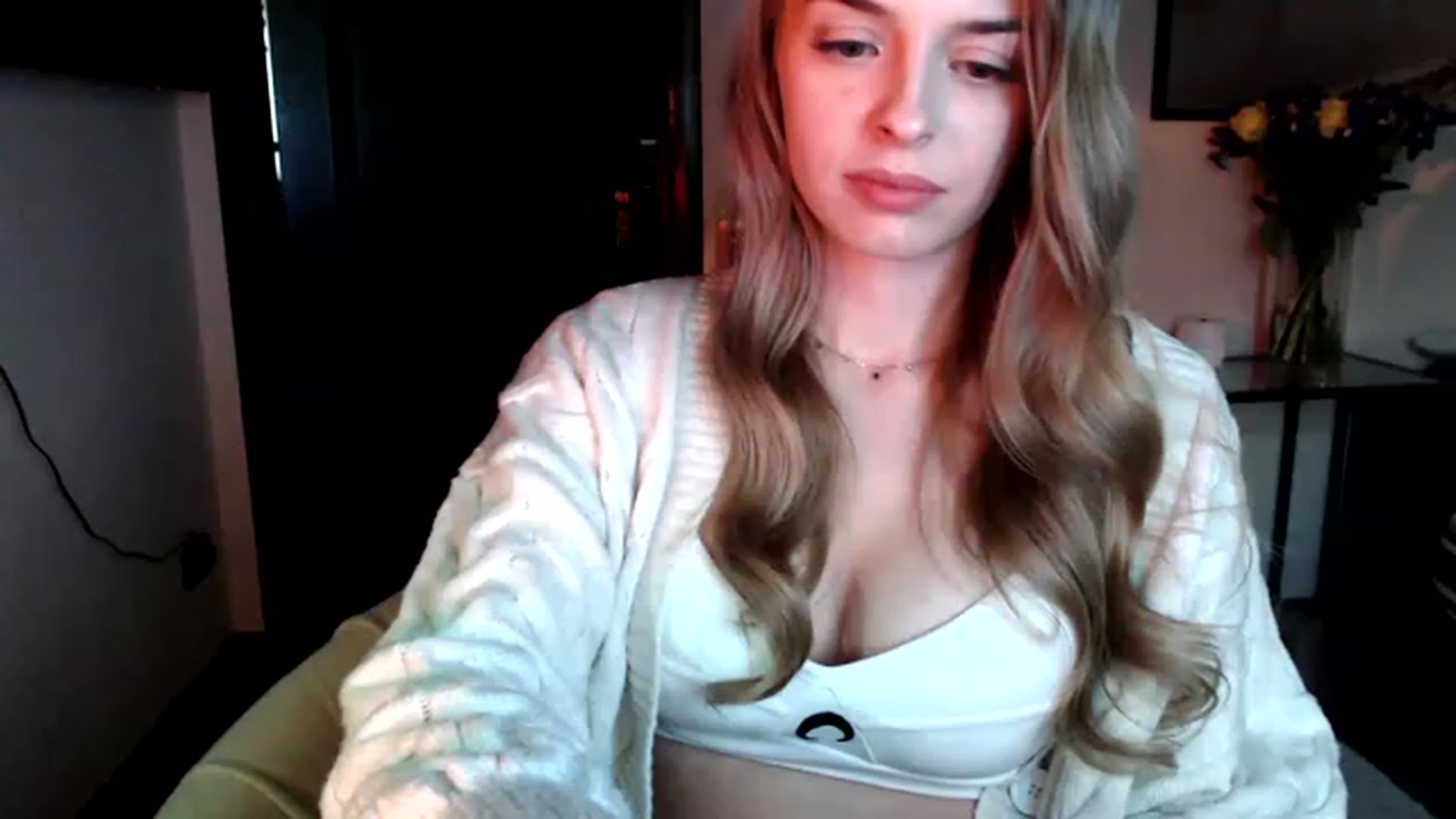 Exxxxxxxxxxxx's live show on 12042022 at MyFreeCams