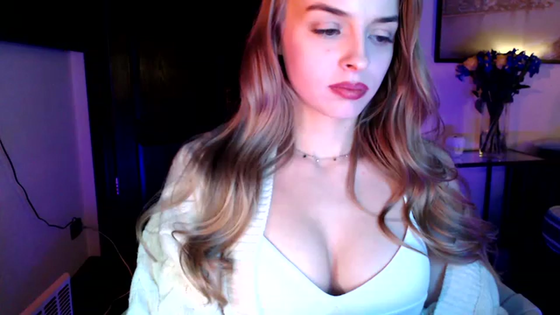 Gallery image thumbnail from Exxxxxxxxxxxx's myfreecams stream on, 12/04/2022, 15:04 image 7 of 20